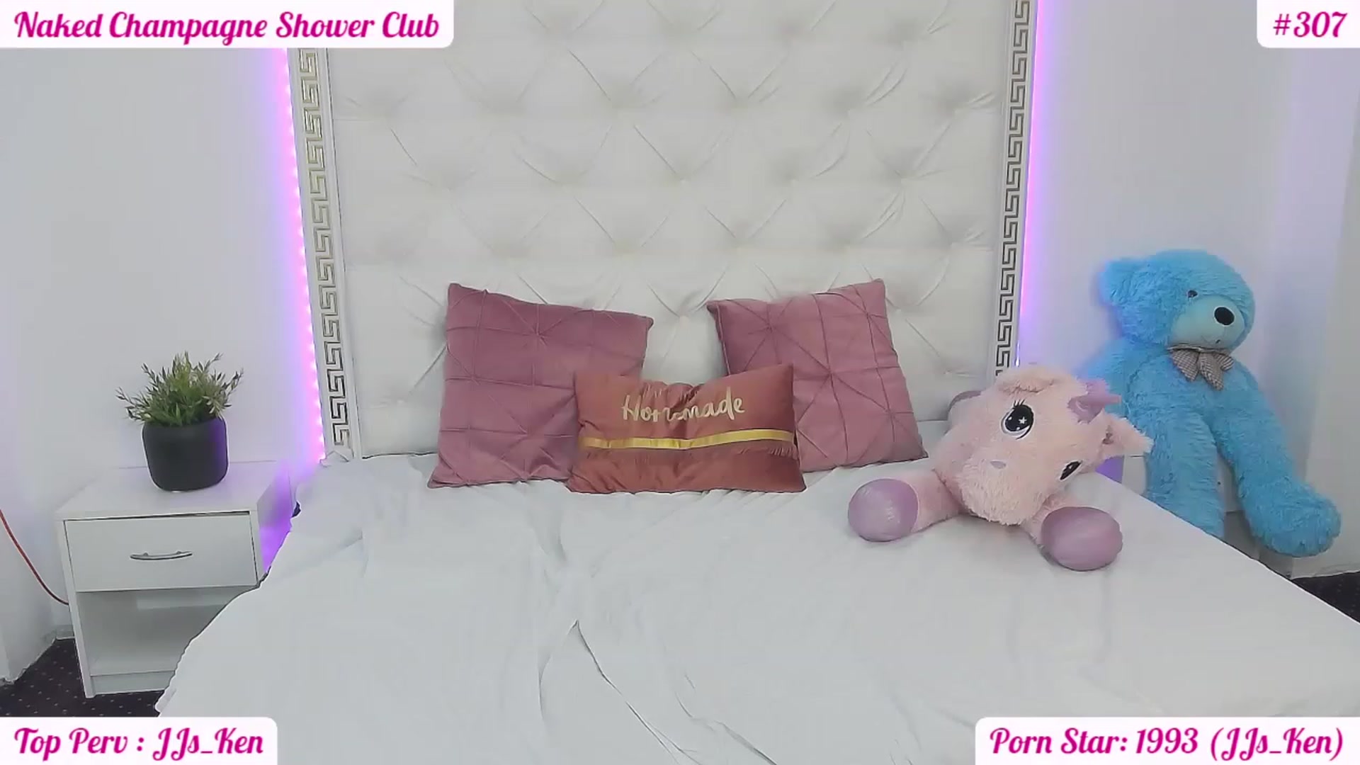 Gallery image thumbnail from JuicyJelly_'s myfreecams stream on, 04/22/2023, 18:32 image 2 of 20