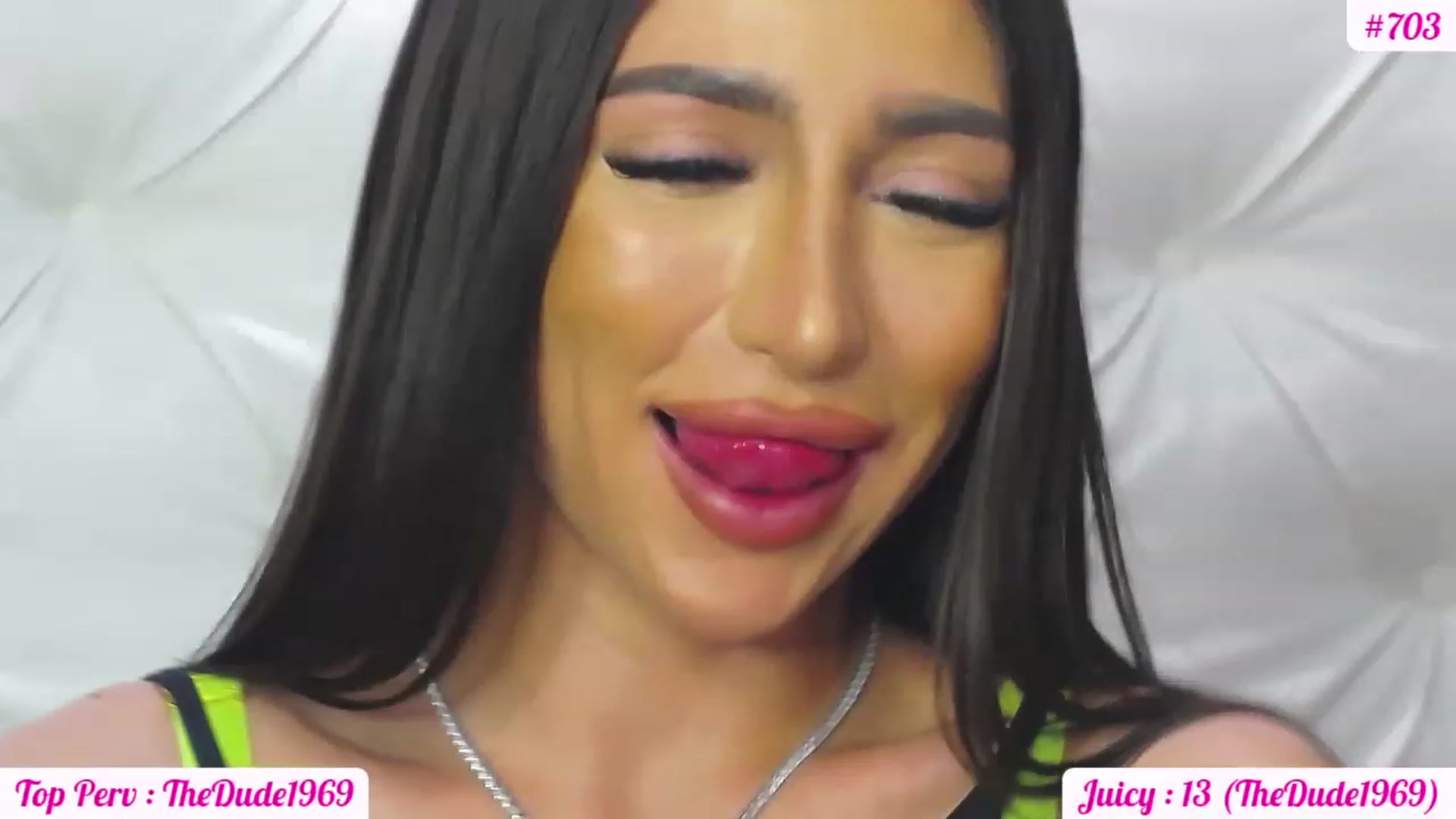 Gallery image thumbnail from JuicyJelly_'s myfreecams stream on, 05/09/2023, 17:42 image 15 of 20