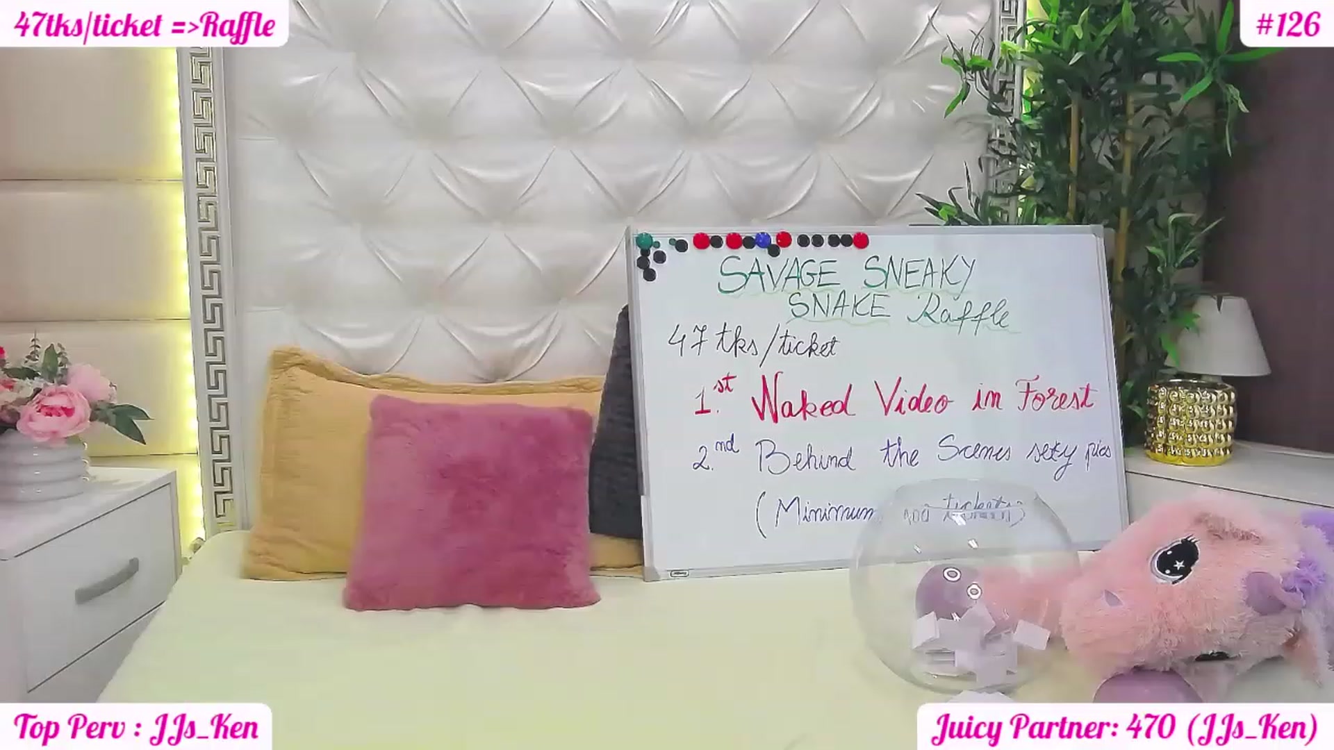 Gallery image thumbnail from JuicyJelly_'s myfreecams stream on, 06/05/2023, 14:57 image 7 of 20