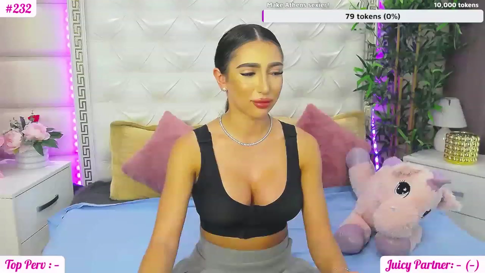 Gallery image thumbnail from JuicyJelly_'s myfreecams stream on, 06/22/2023, 14:11 image 5 of 20
