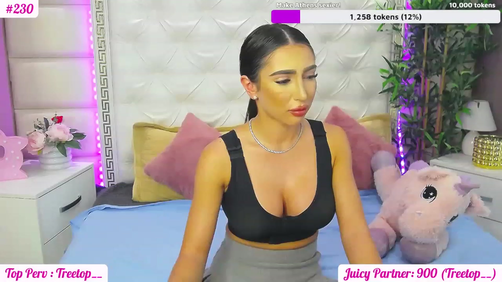 Gallery image thumbnail from JuicyJelly_'s myfreecams stream on, 06/22/2023, 14:11 image 14 of 20