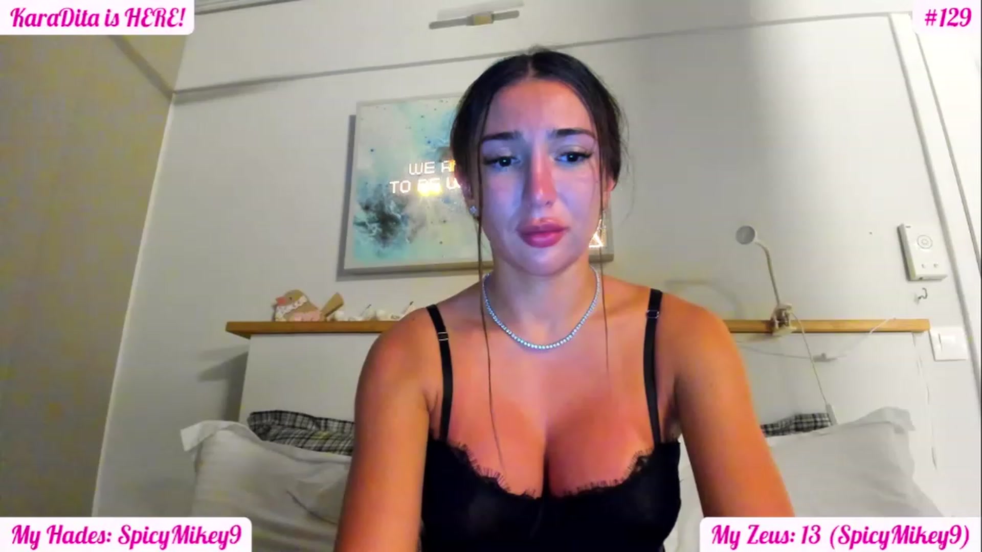 Gallery image thumbnail from JuicyJelly_'s myfreecams stream on, 07/08/2023, 21:10 image 15 of 20