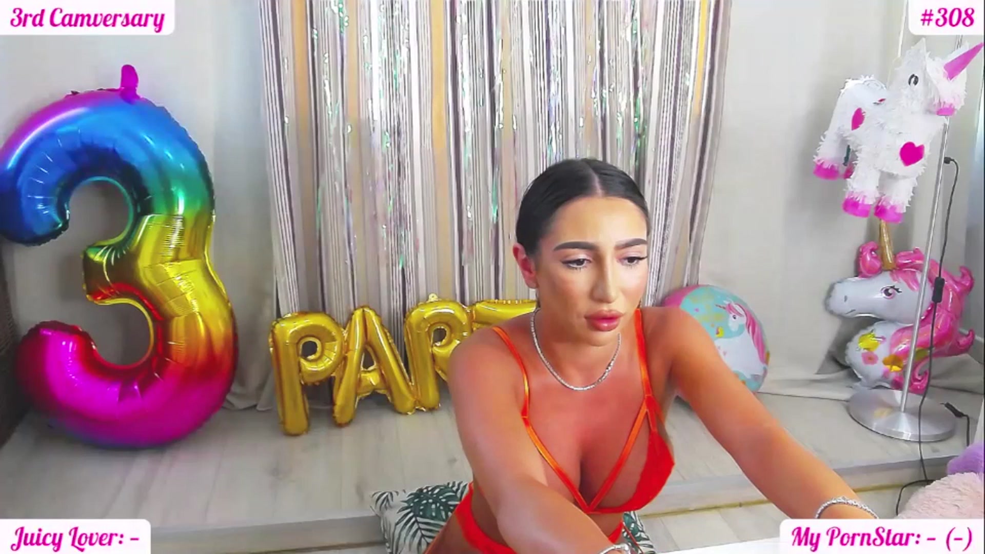 Gallery image thumbnail from JuicyJelly_'s myfreecams stream on, 07/15/2023, 15:01 image 1 of 20
