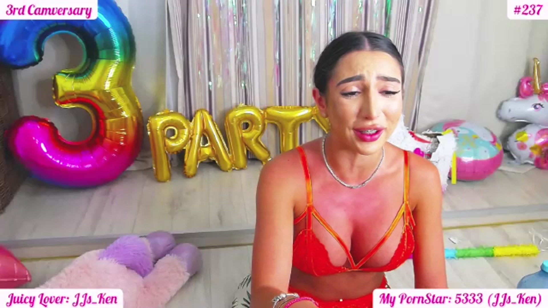 Gallery image thumbnail from JuicyJelly_'s myfreecams stream on, 07/15/2023, 20:15 image 17 of 20