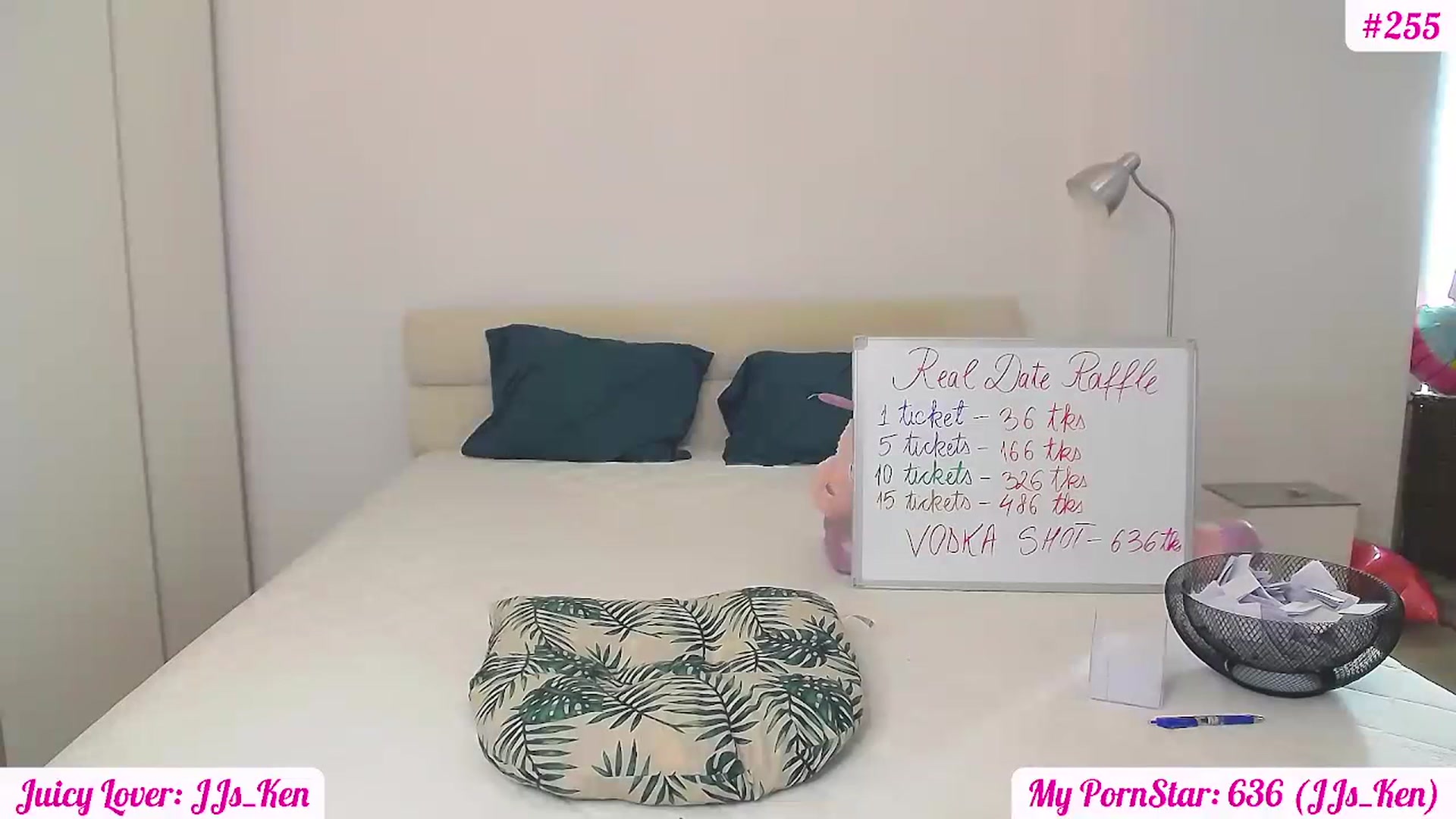 Gallery image thumbnail from JuicyJelly_'s myfreecams stream on, 07/21/2023, 15:26 image 17 of 20
