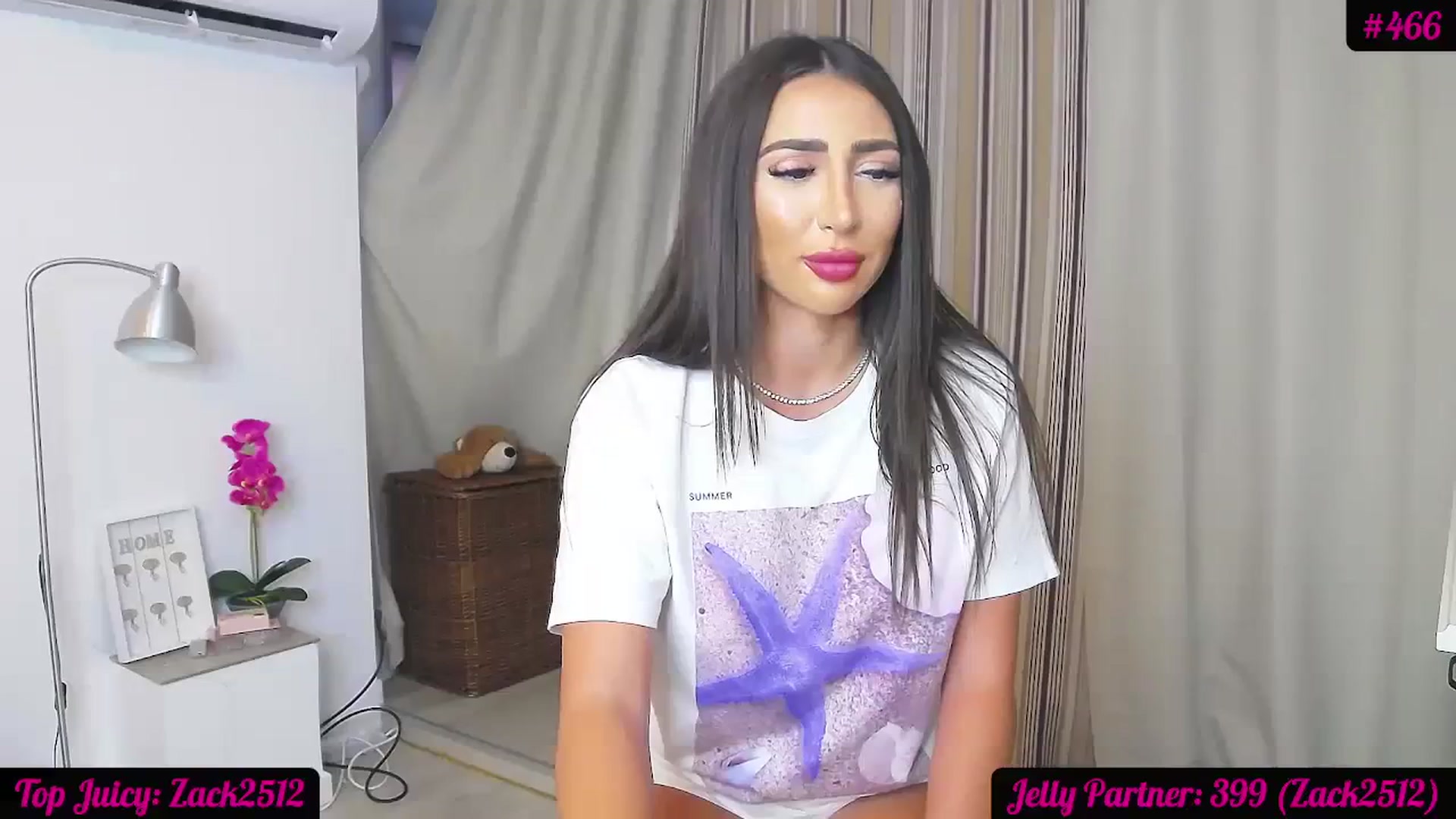 Gallery image thumbnail from JuicyJelly_'s myfreecams stream on, 09/29/2023, 17:23 image 9 of 20
