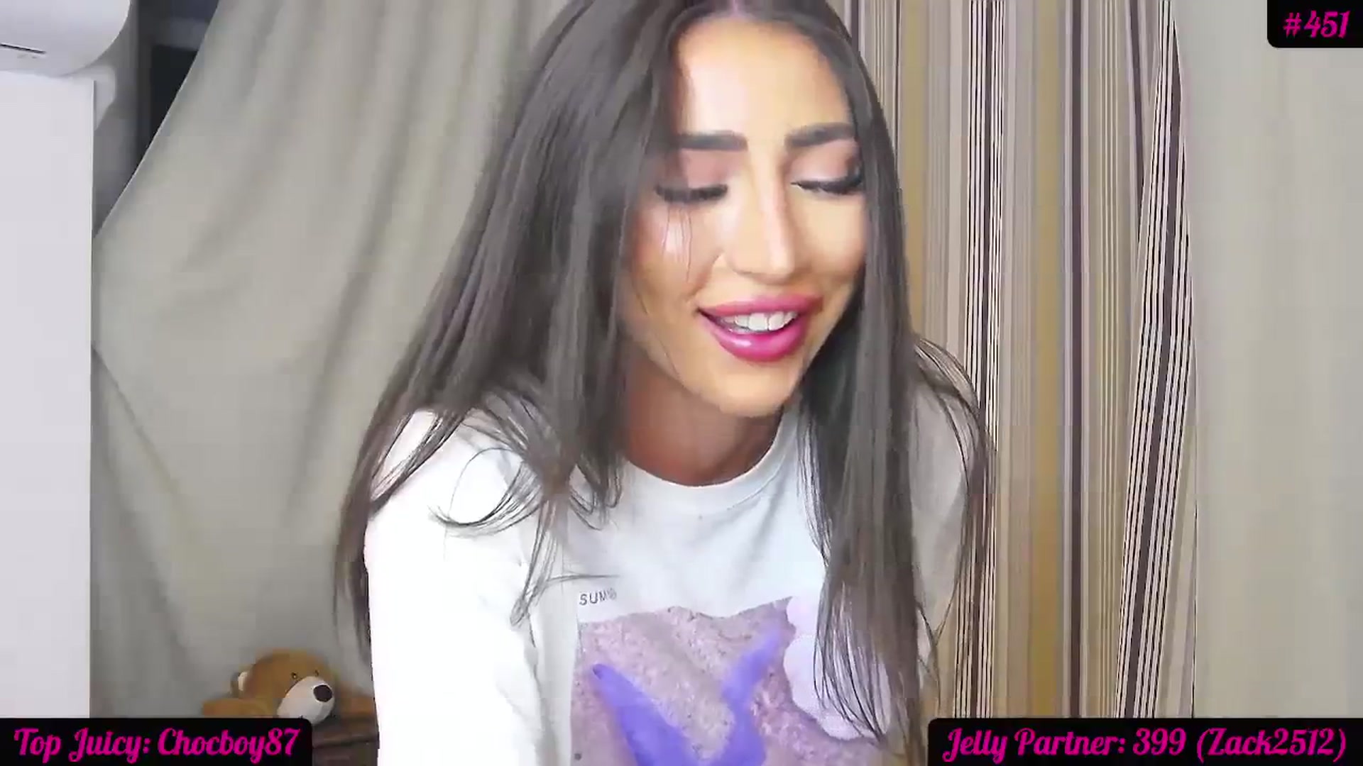 Gallery image thumbnail from JuicyJelly_'s myfreecams stream on, 09/29/2023, 18:52 image 6 of 20
