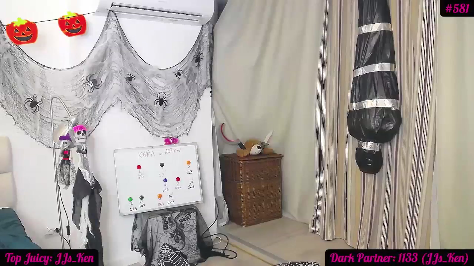 Gallery image thumbnail from JuicyJelly_'s myfreecams stream on, 10/22/2023, 19:17 image 13 of 20