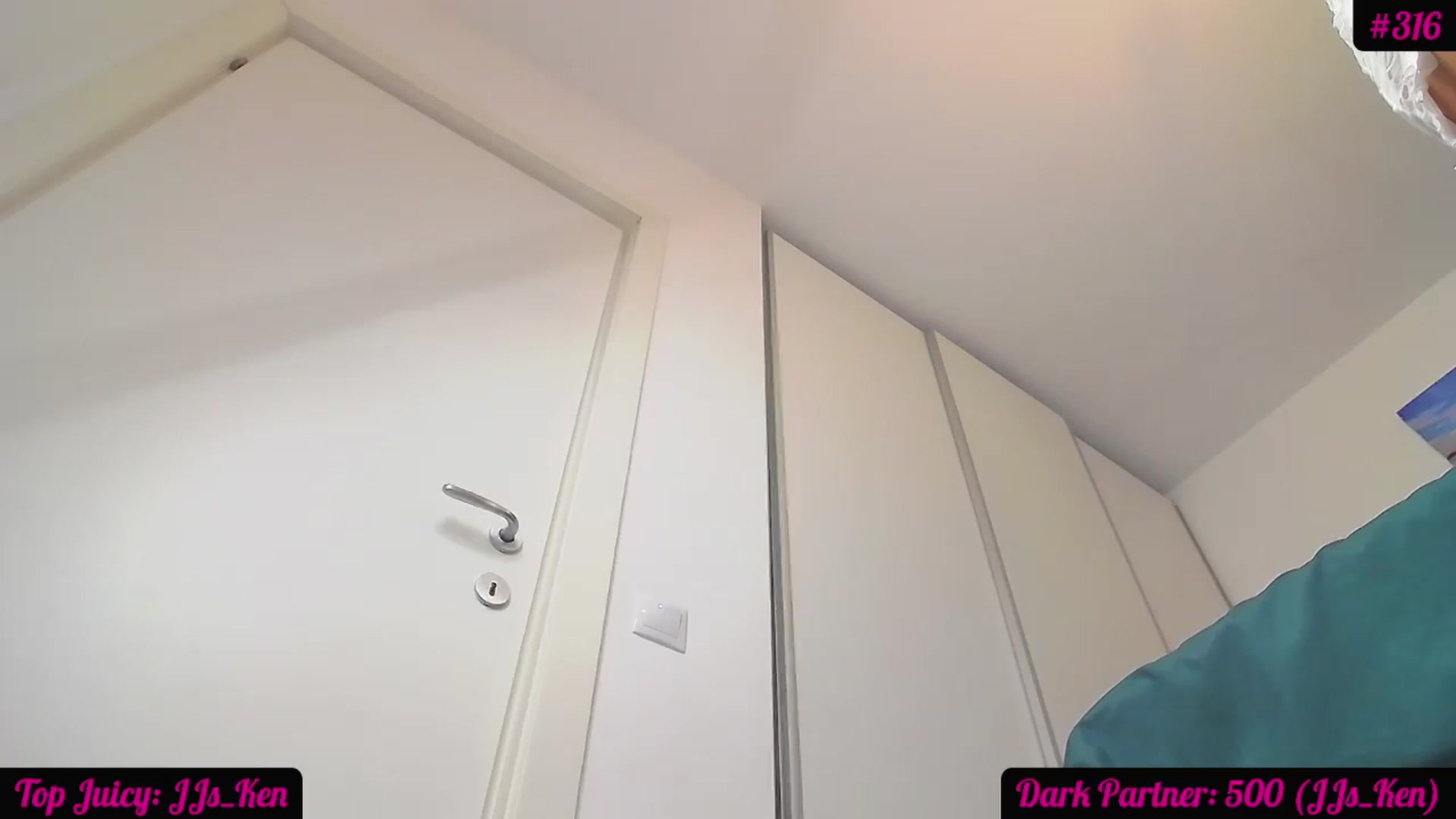 Gallery image thumbnail from JuicyJelly_'s myfreecams stream on, 11/09/2023, 19:46 image 20 of 20