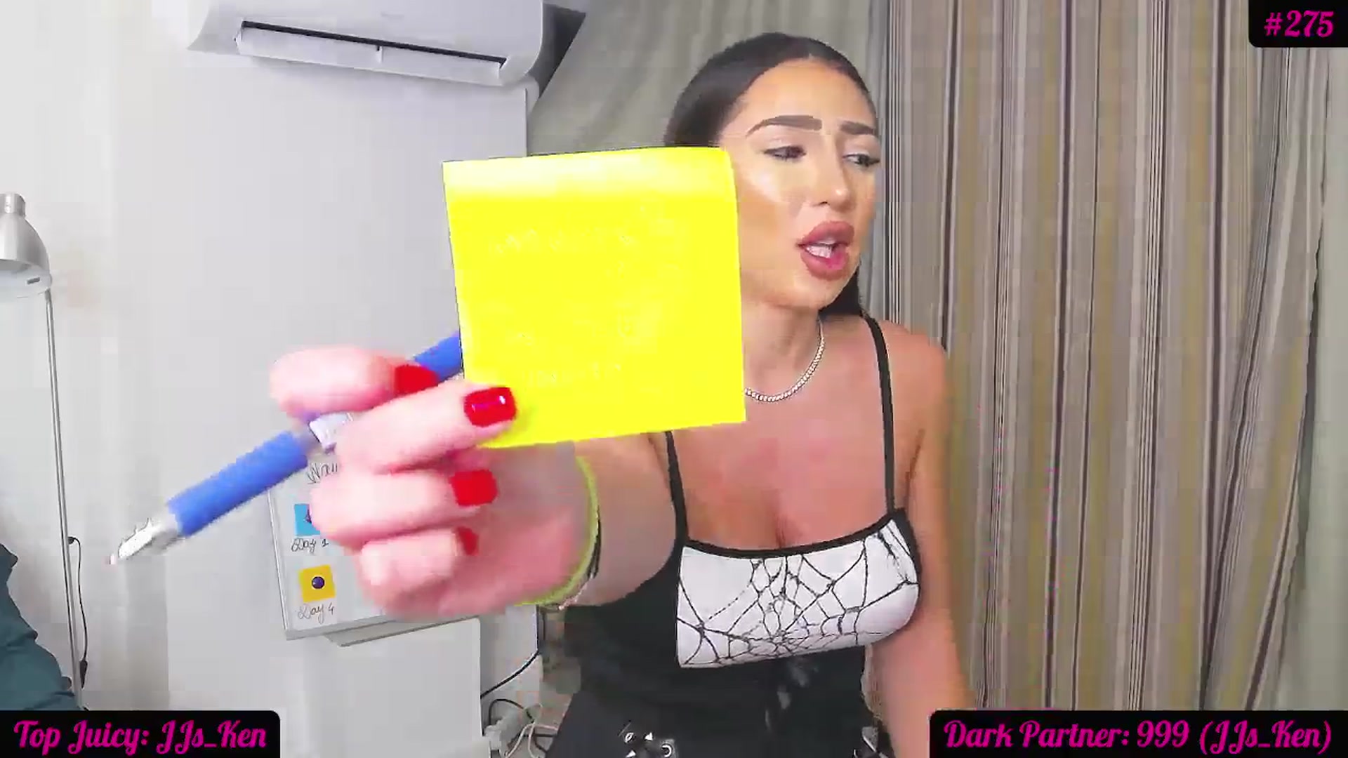 Gallery image thumbnail from JuicyJelly_'s myfreecams stream on, 11/17/2023, 20:41 image 10 of 20