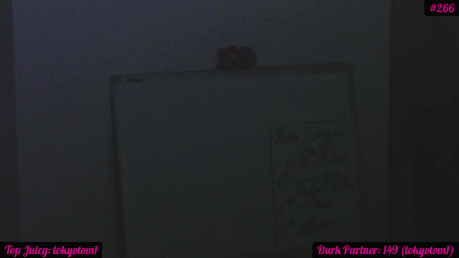 Gallery image thumbnail from JuicyJelly_'s myfreecams stream on, 11/20/2023, 18:37 image 5 of 20