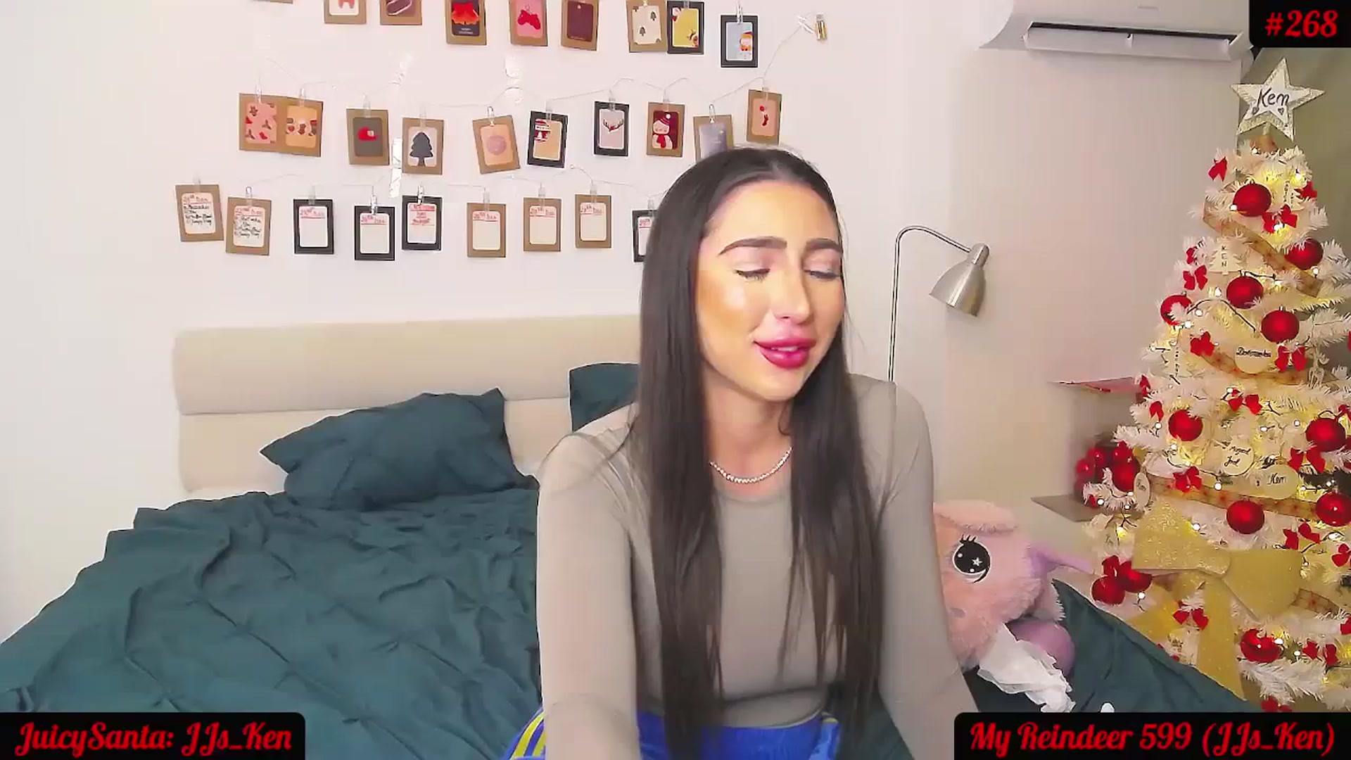 Gallery image thumbnail from JuicyJelly_'s myfreecams stream on, 12/22/2023, 16:57 image 18 of 20