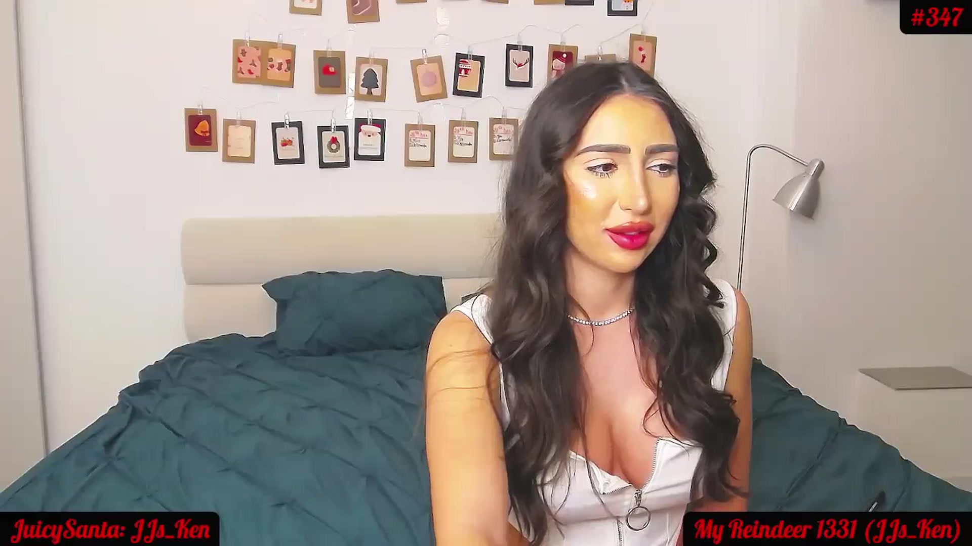 Gallery image thumbnail from JuicyJelly_'s myfreecams stream on, 12/28/2023, 17:38 image 12 of 20