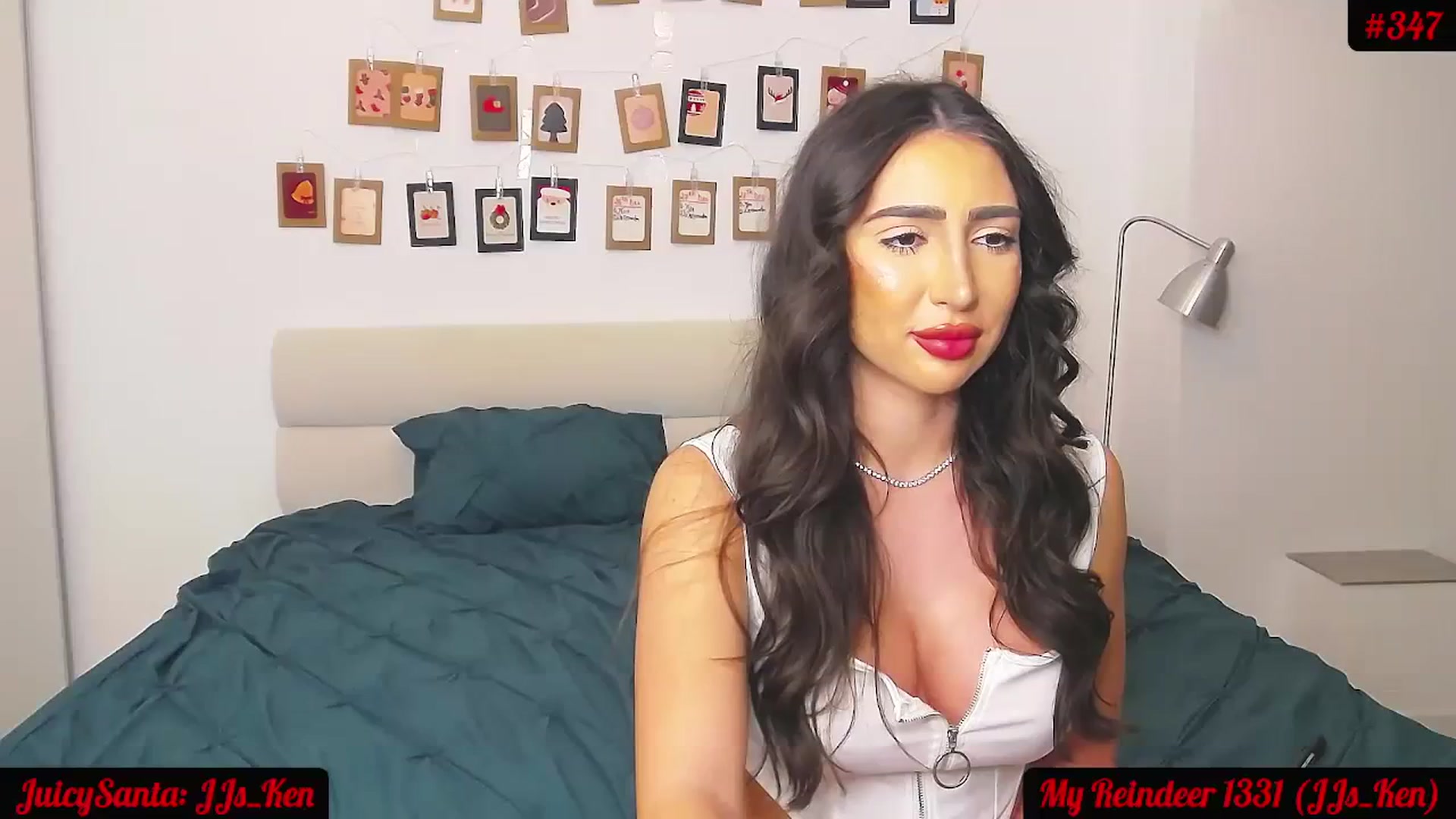 Gallery image thumbnail from JuicyJelly_'s myfreecams stream on, 12/28/2023, 17:38 image 10 of 20