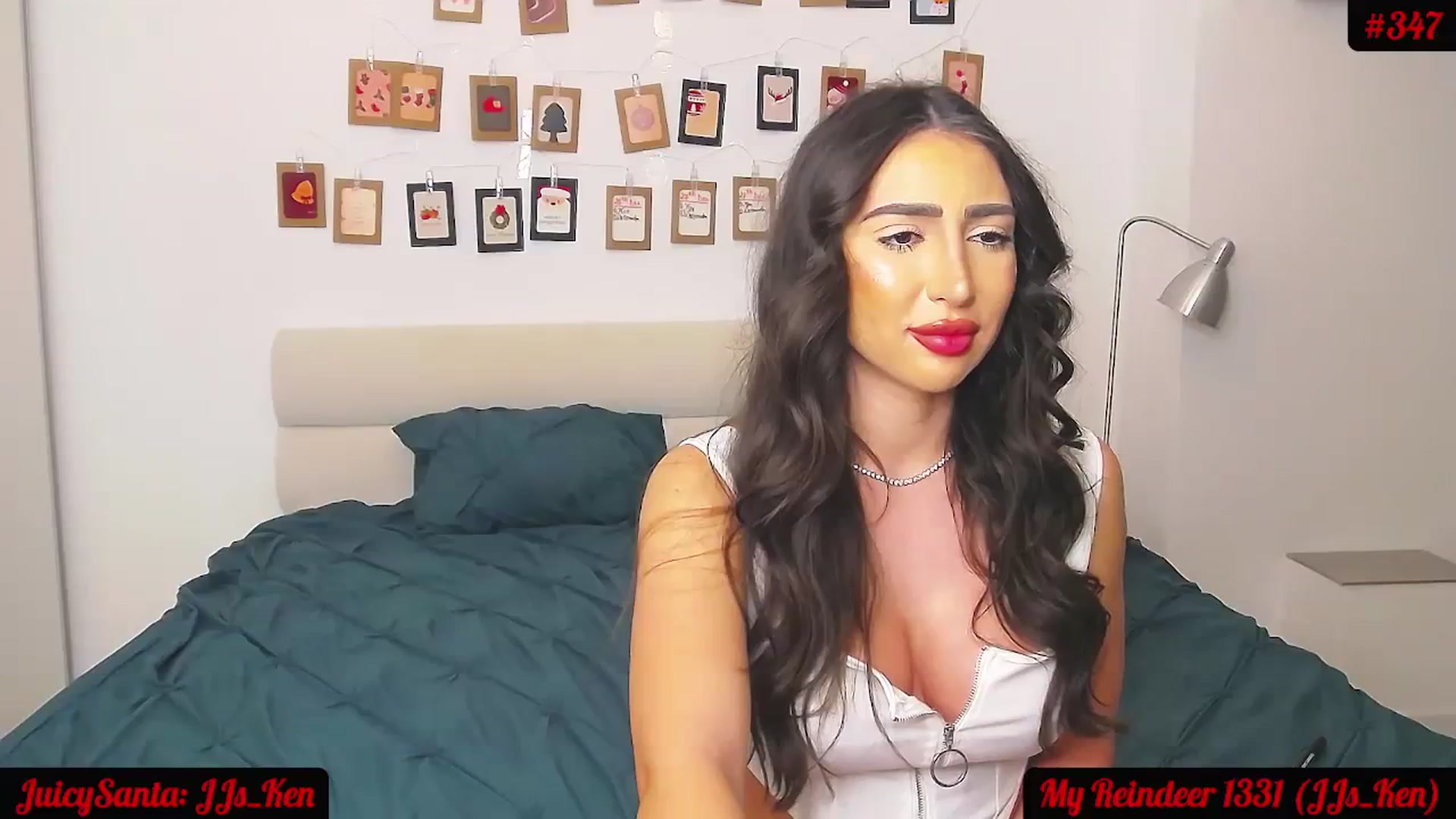 Gallery image thumbnail from JuicyJelly_'s myfreecams stream on, 12/28/2023, 17:38 image 11 of 20