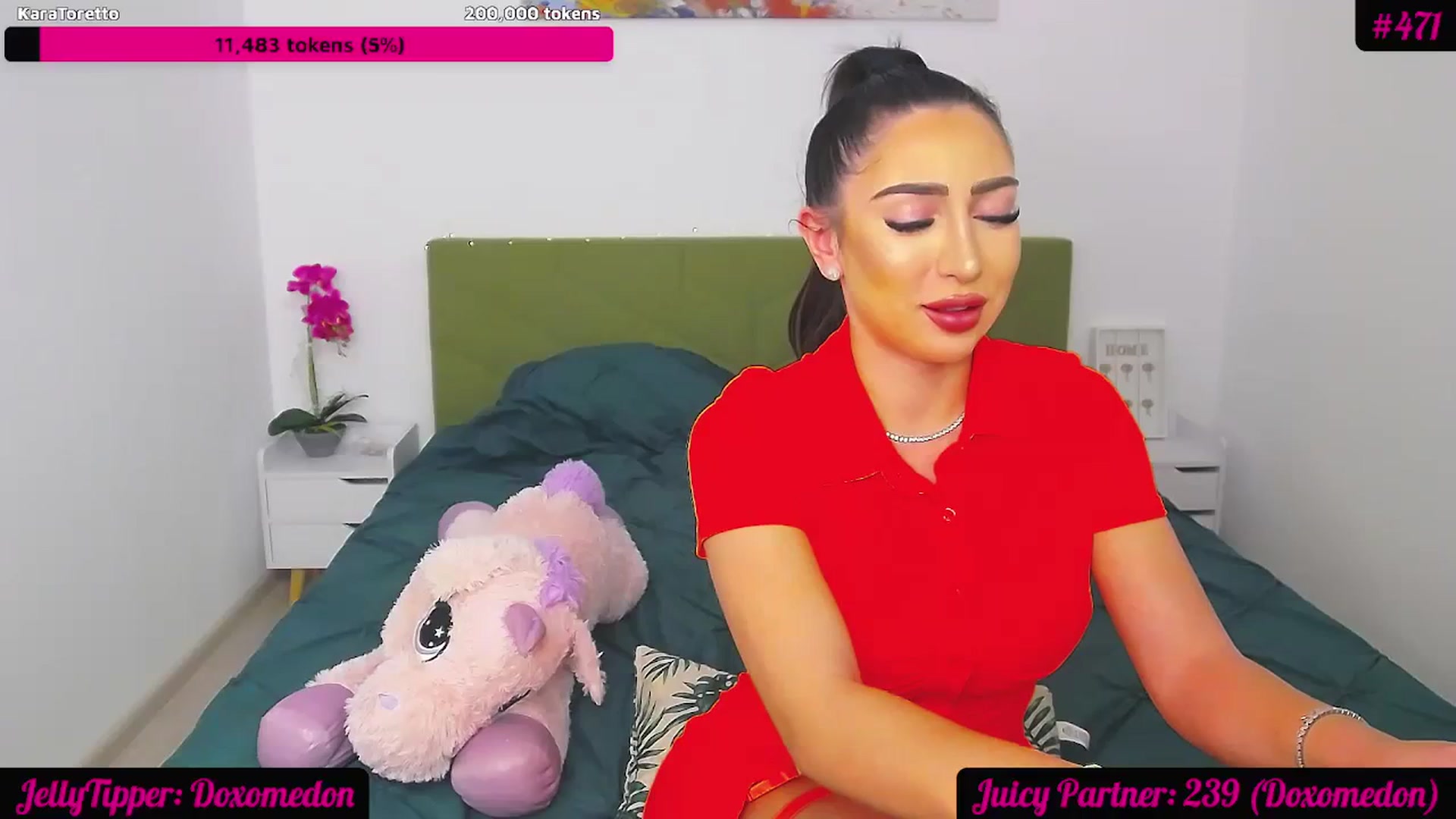 Gallery image thumbnail from JuicyJelly_'s myfreecams stream on, 01/10/2024, 19:17 image 5 of 20