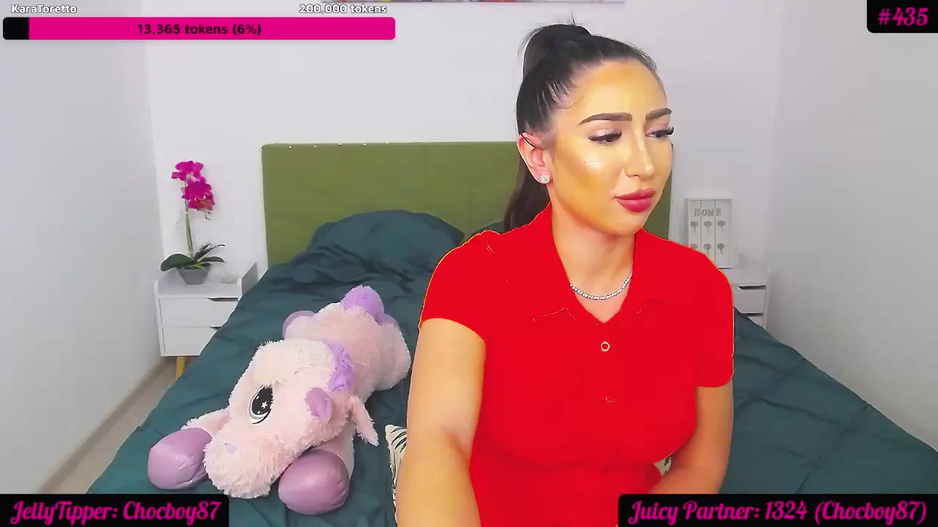 Gallery image thumbnail from JuicyJelly_'s myfreecams stream on, 01/10/2024, 20:19 image 3 of 20