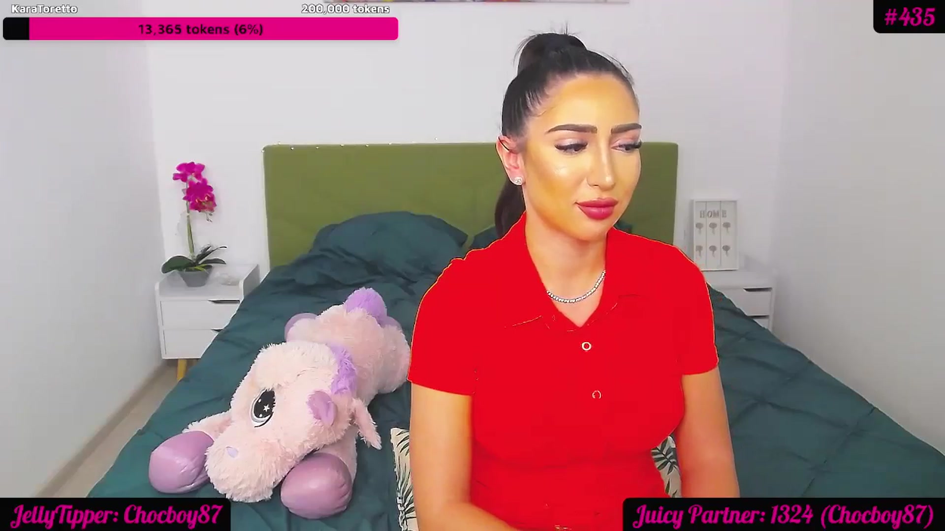 Gallery image thumbnail from JuicyJelly_'s myfreecams stream on, 01/10/2024, 20:19 image 5 of 20