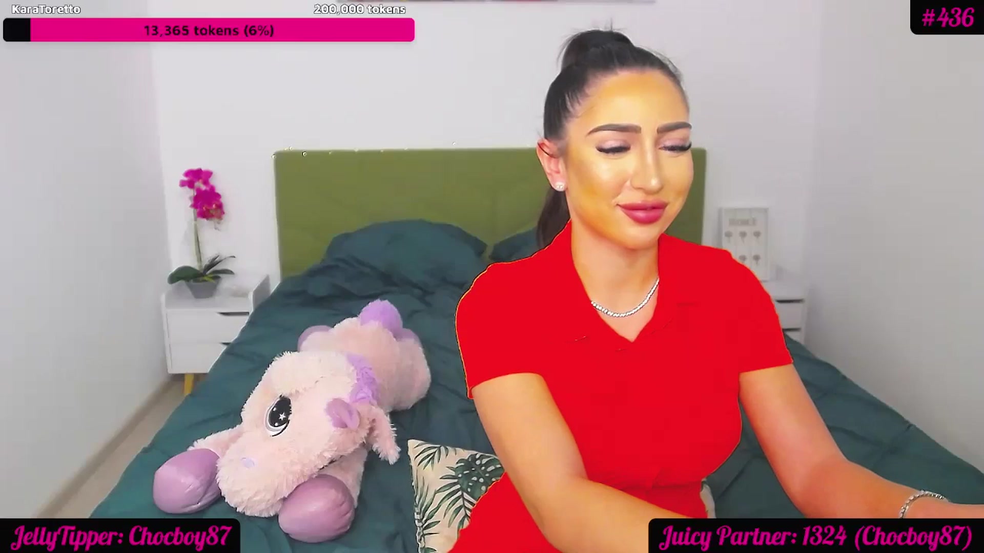 Gallery image thumbnail from JuicyJelly_'s myfreecams stream on, 01/10/2024, 20:19 image 10 of 20