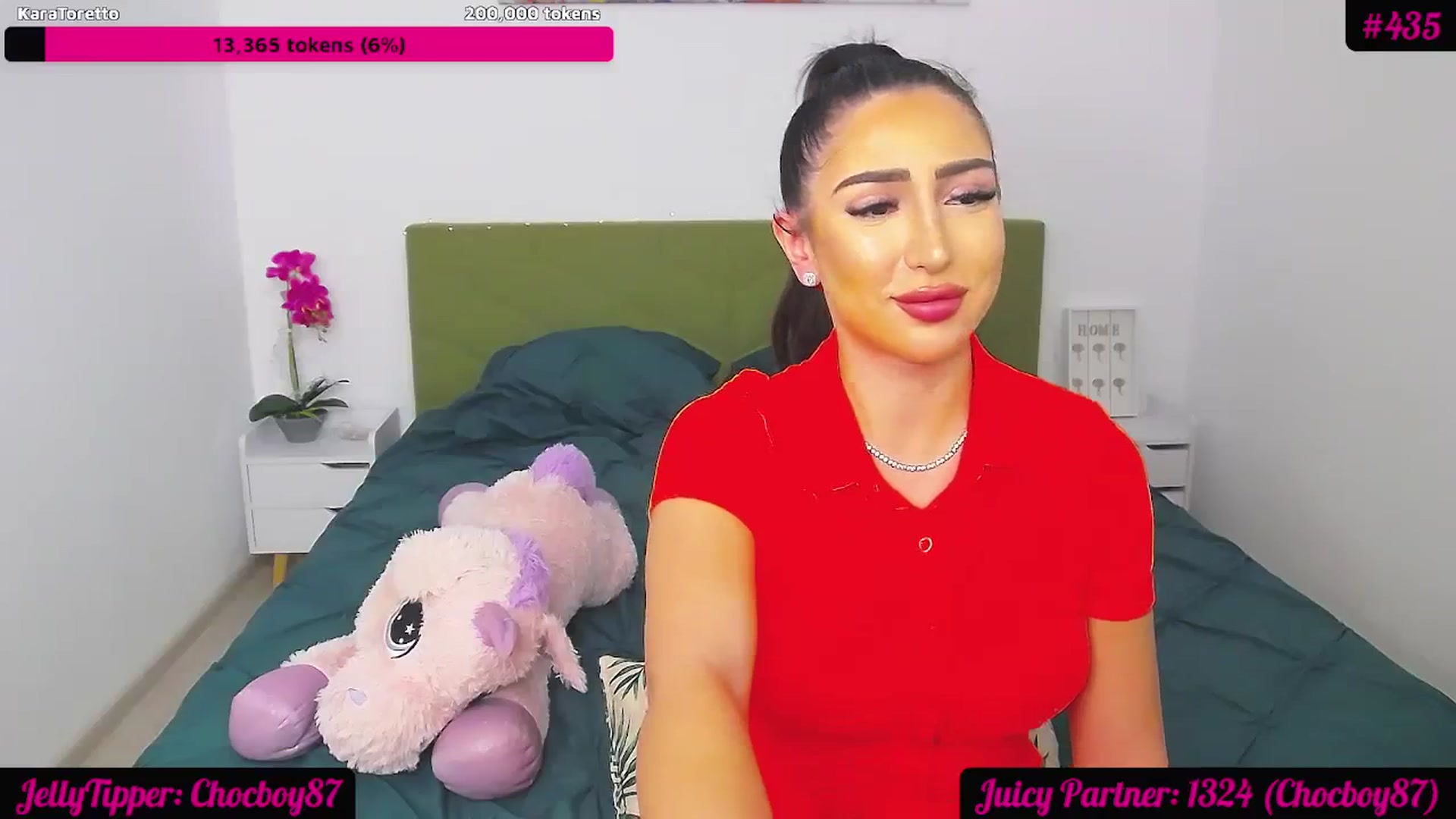 Gallery image thumbnail from JuicyJelly_'s myfreecams stream on, 01/10/2024, 20:19 image 4 of 20