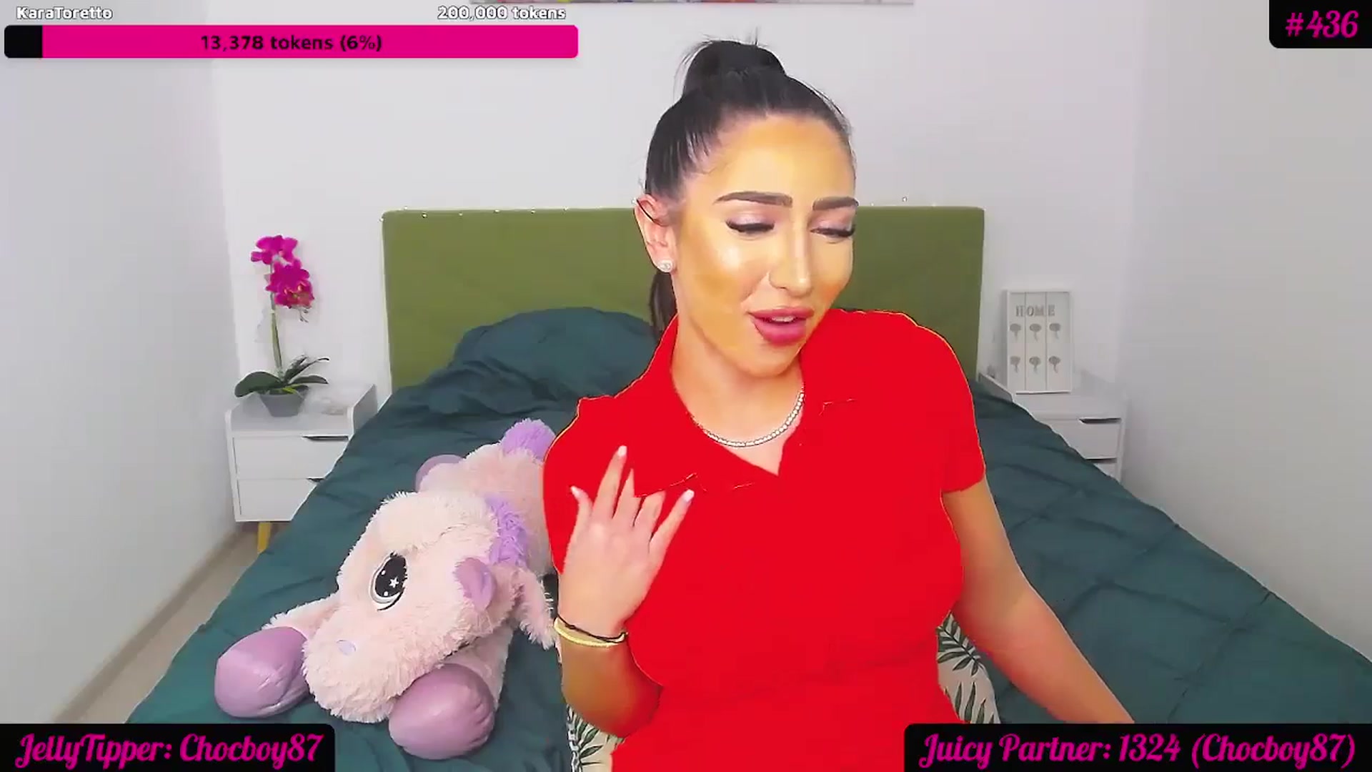 Gallery image thumbnail from JuicyJelly_'s myfreecams stream on, 01/10/2024, 20:19 image 14 of 20
