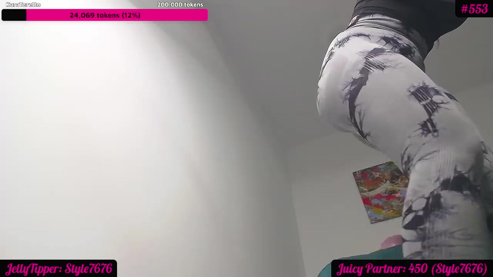 Gallery image thumbnail from JuicyJelly_'s myfreecams stream on, 01/15/2024, 19:01 image 10 of 20