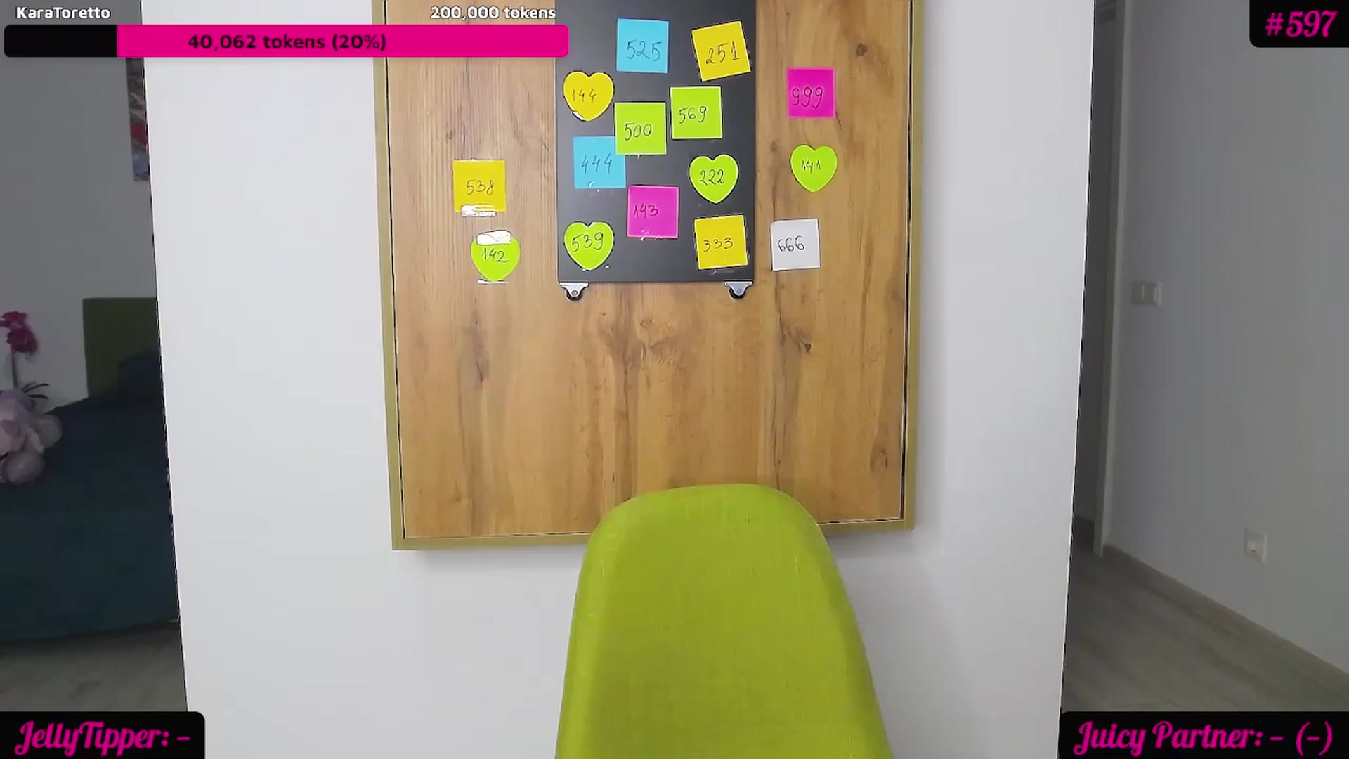 Gallery image thumbnail from JuicyJelly_'s myfreecams stream on, 01/26/2024, 16:35 image 11 of 20