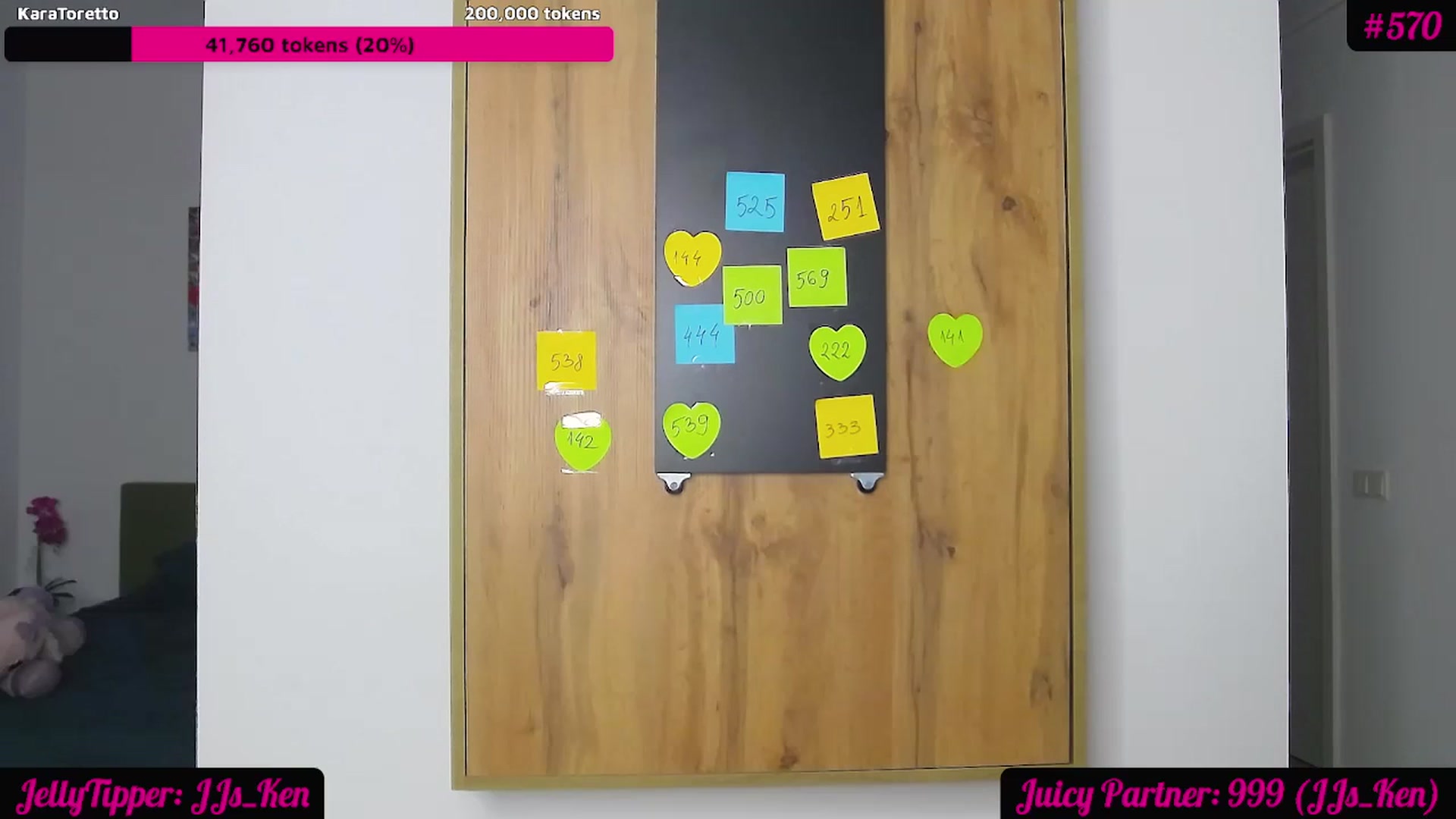 Gallery image thumbnail from JuicyJelly_'s myfreecams stream on, 01/26/2024, 20:14 image 10 of 20