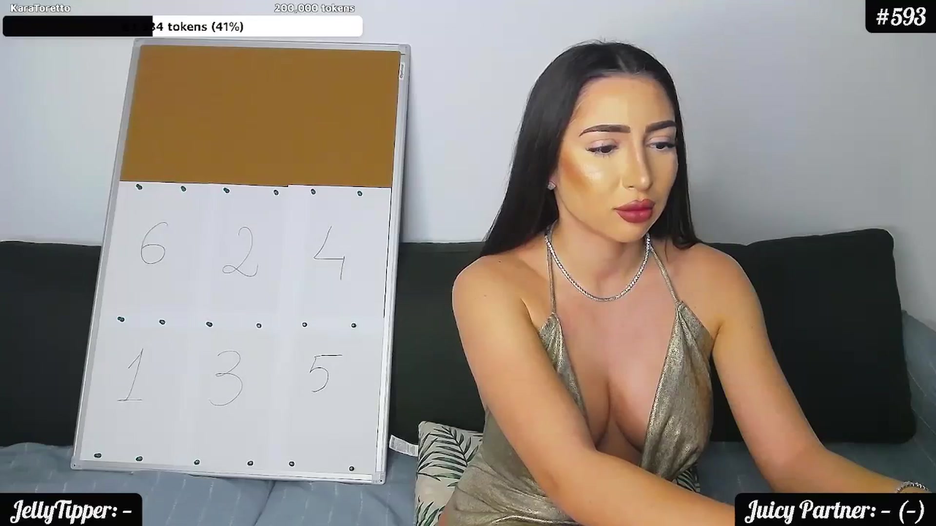 Gallery image thumbnail from JuicyJelly_'s myfreecams stream on, 02/03/2024, 17:39 image 10 of 20