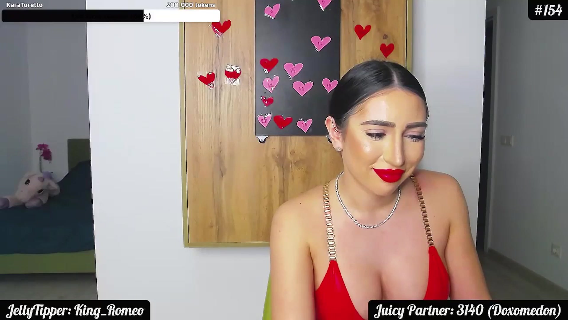 Gallery image thumbnail from JuicyJelly_'s myfreecams stream on, 02/09/2024, 20:32 image 19 of 20