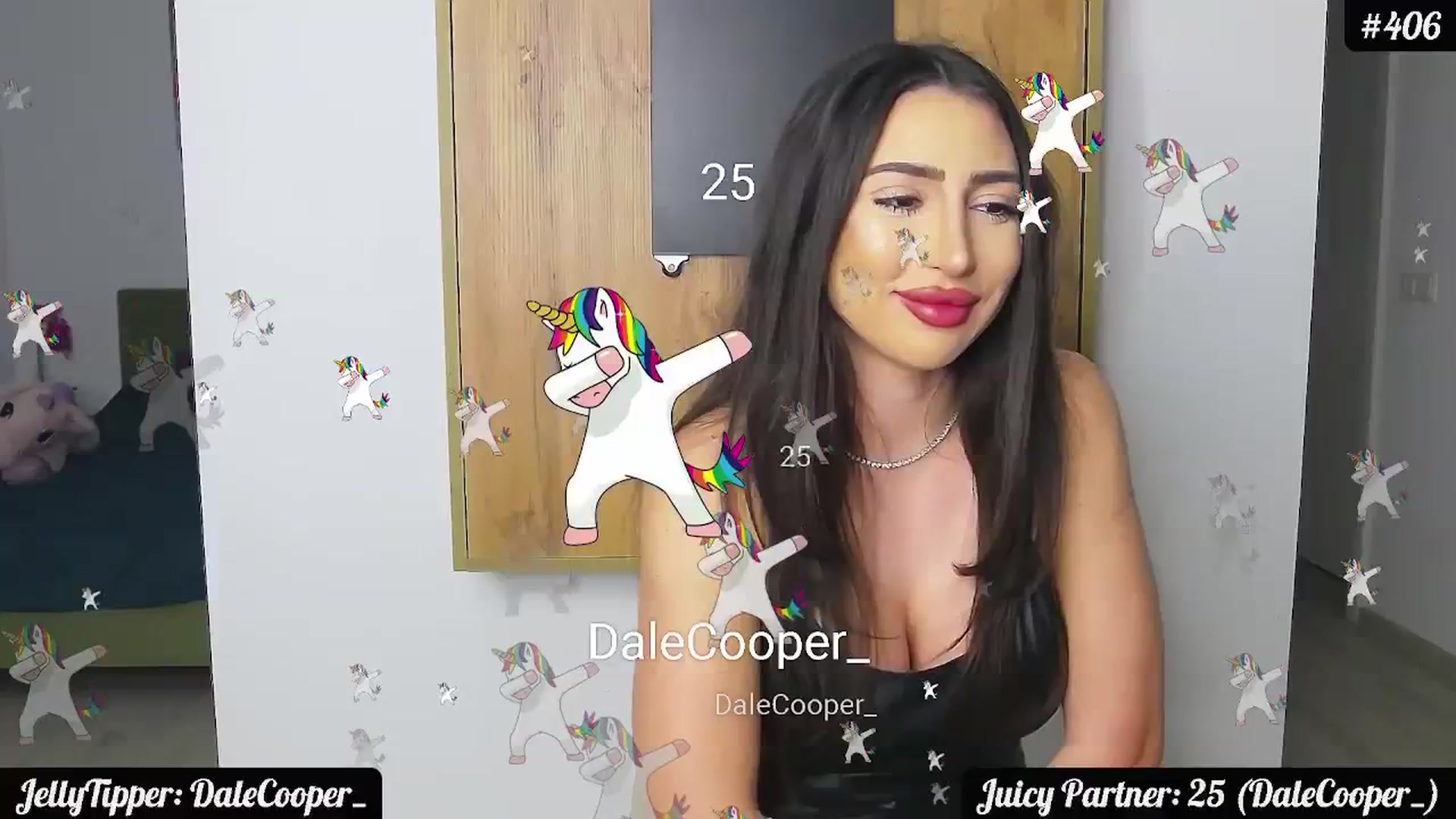 Gallery image thumbnail from JuicyJelly_'s myfreecams stream on, 02/19/2024, 18:24 image 2 of 20