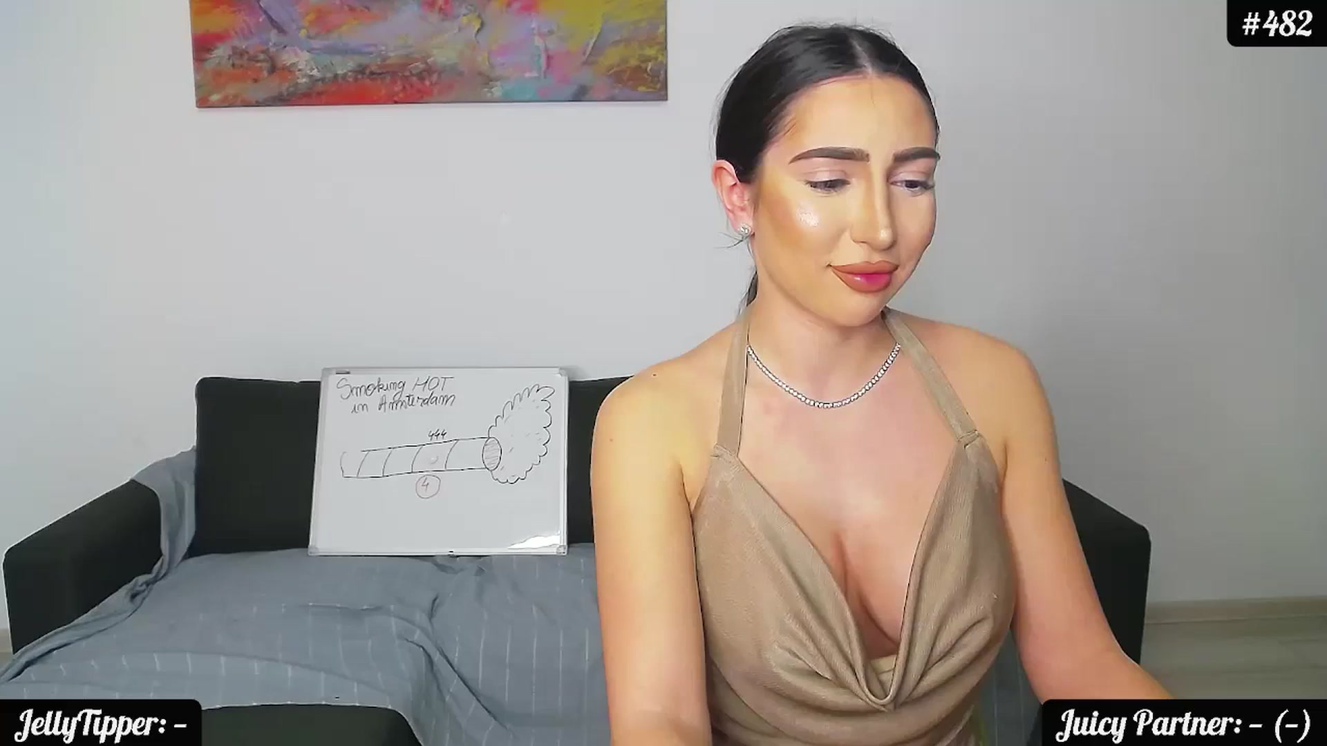 Gallery image thumbnail from JuicyJelly_'s myfreecams stream on, 02/26/2024, 17:54 image 7 of 20