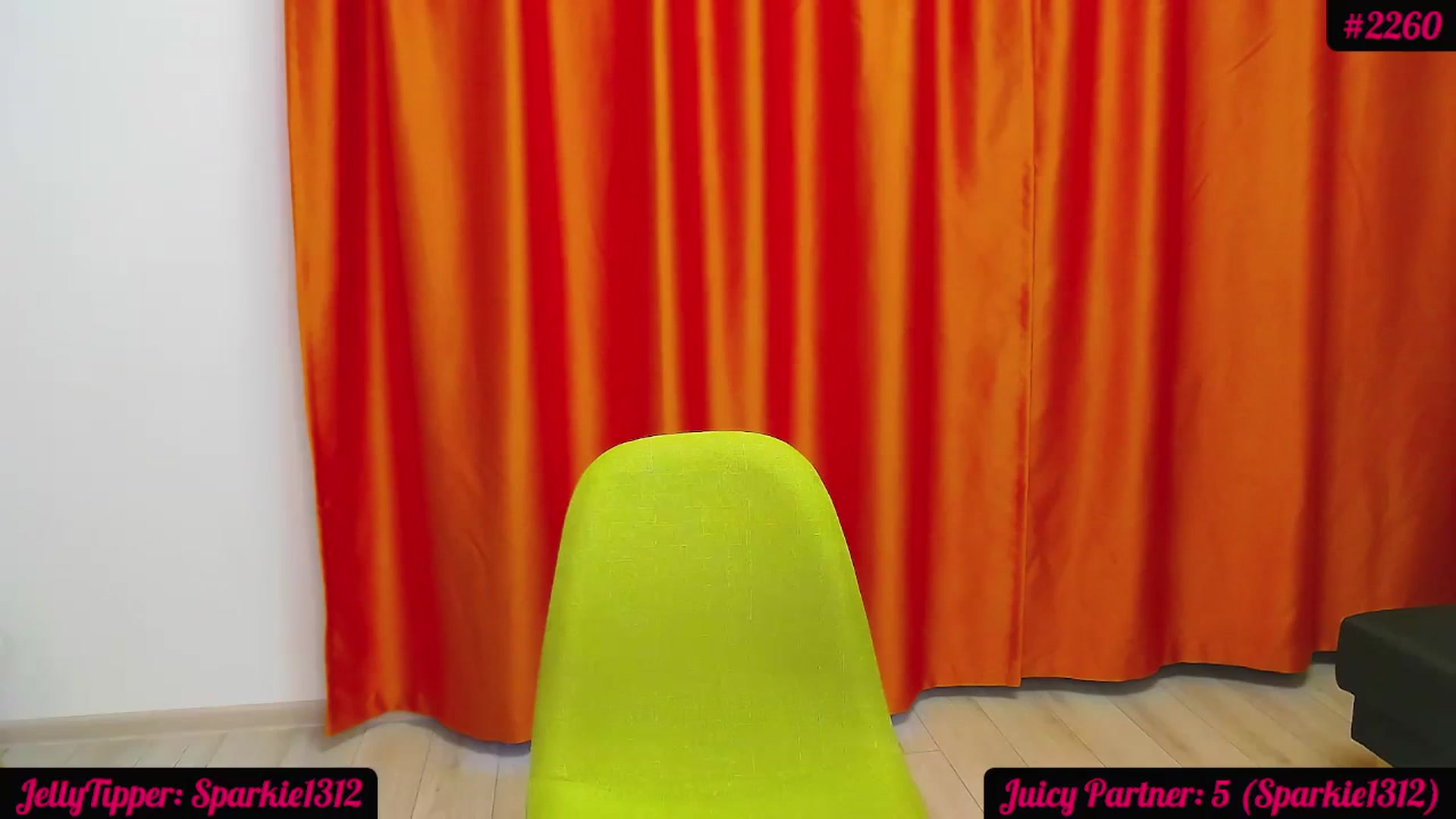 Gallery image thumbnail from JuicyJelly_'s myfreecams stream on, 04/05/2024, 16:34 image 2 of 20