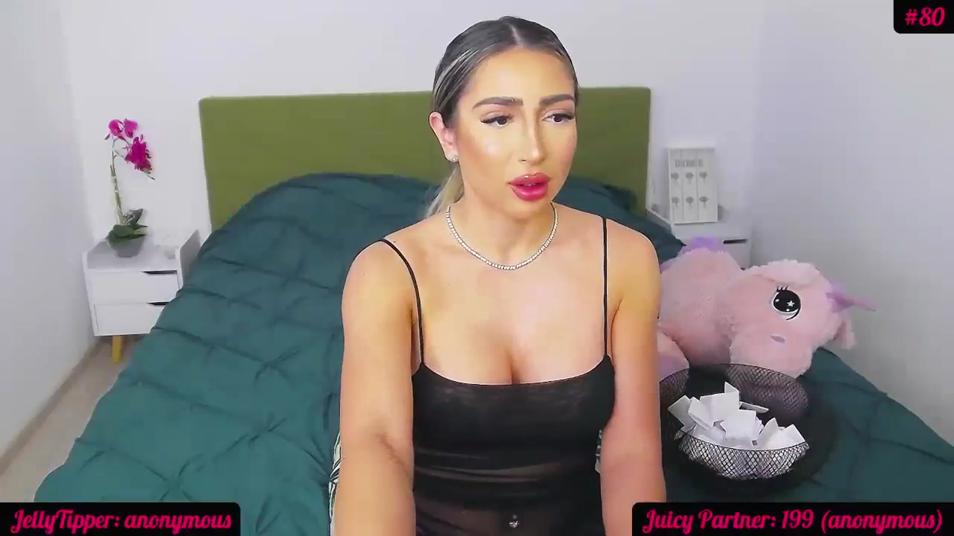 Gallery image thumbnail from JuicyJelly_'s myfreecams stream on, 04/12/2024, 17:23 image 3 of 20
