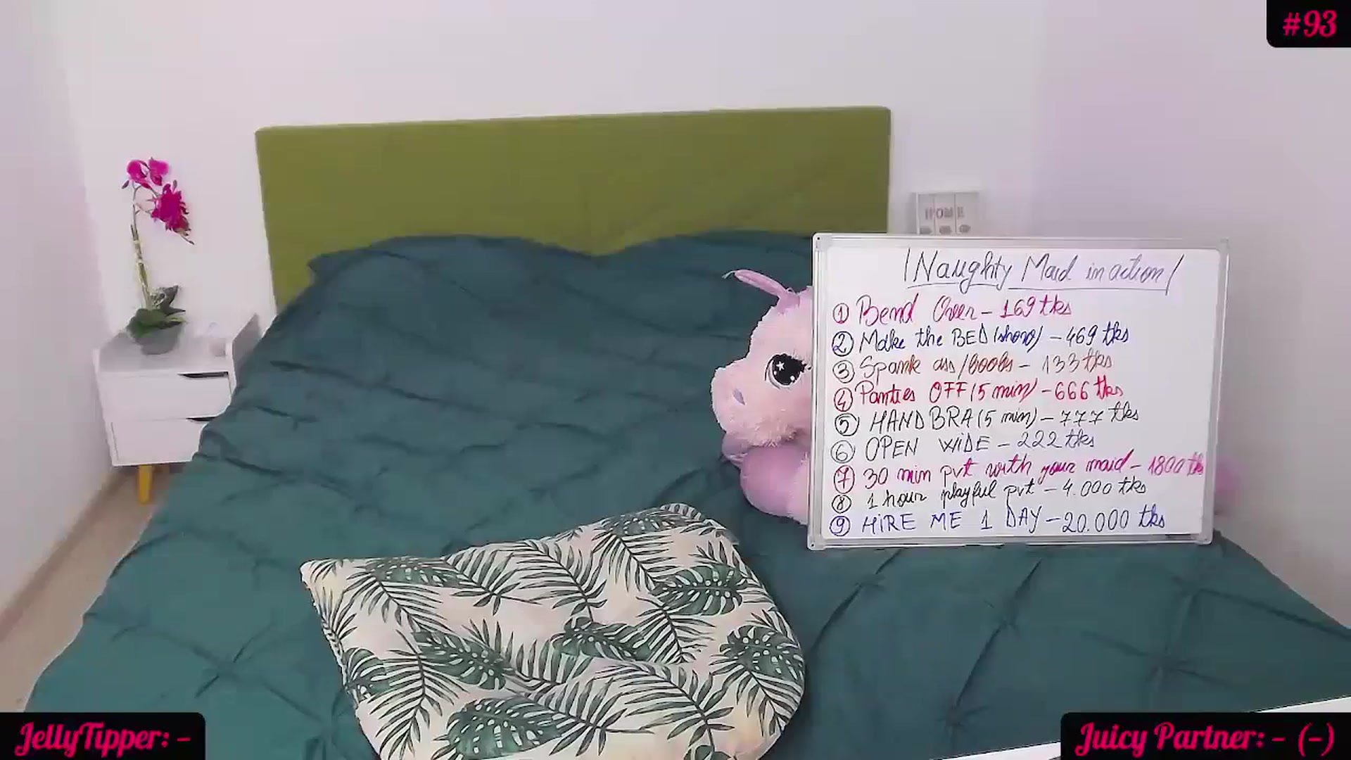 Gallery image thumbnail from JuicyJelly_'s myfreecams stream on, 04/15/2024, 16:22 image 5 of 20