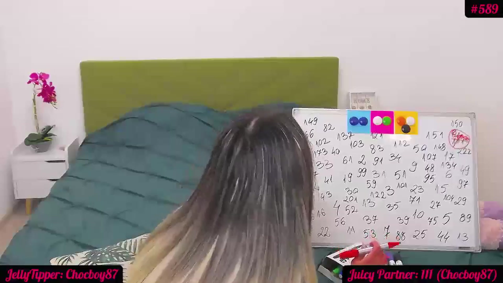 Gallery image thumbnail from JuicyJelly_'s myfreecams stream on, 05/09/2024, 19:36 image 3 of 20