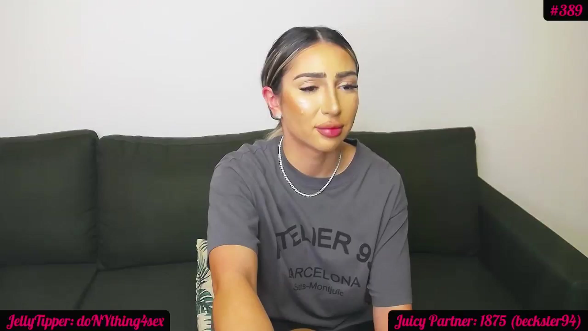 Gallery image thumbnail from JuicyJelly_'s myfreecams stream on, 05/21/2024, 19:51 image 1 of 20