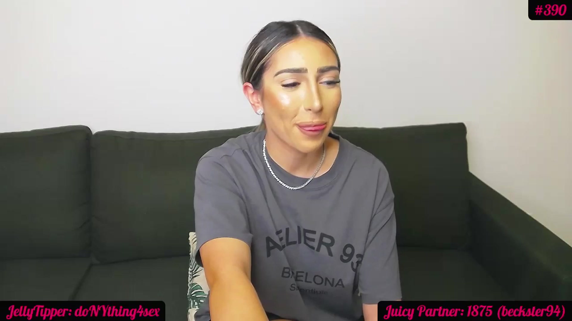 Gallery image thumbnail from JuicyJelly_'s myfreecams stream on, 05/21/2024, 19:51 image 12 of 20