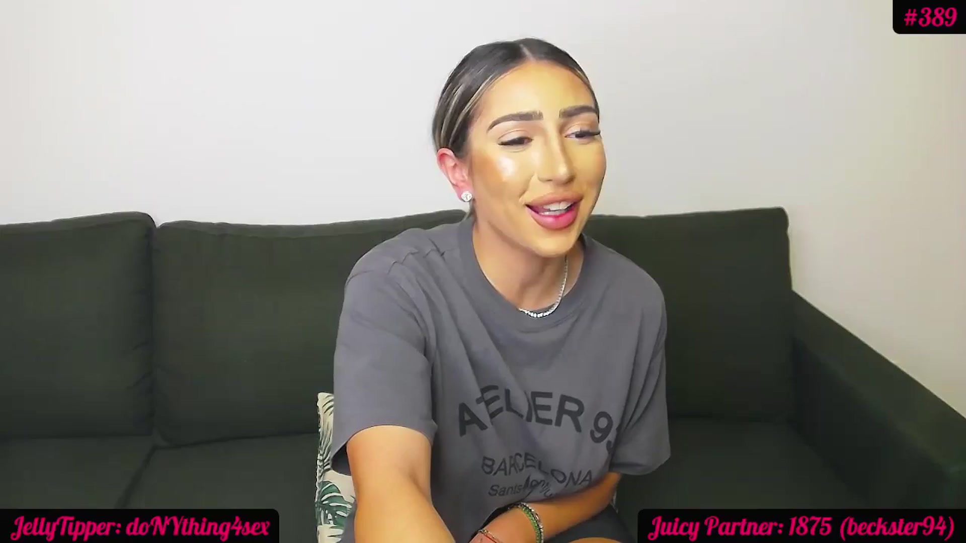 Gallery image thumbnail from JuicyJelly_'s myfreecams stream on, 05/21/2024, 19:51 image 6 of 20