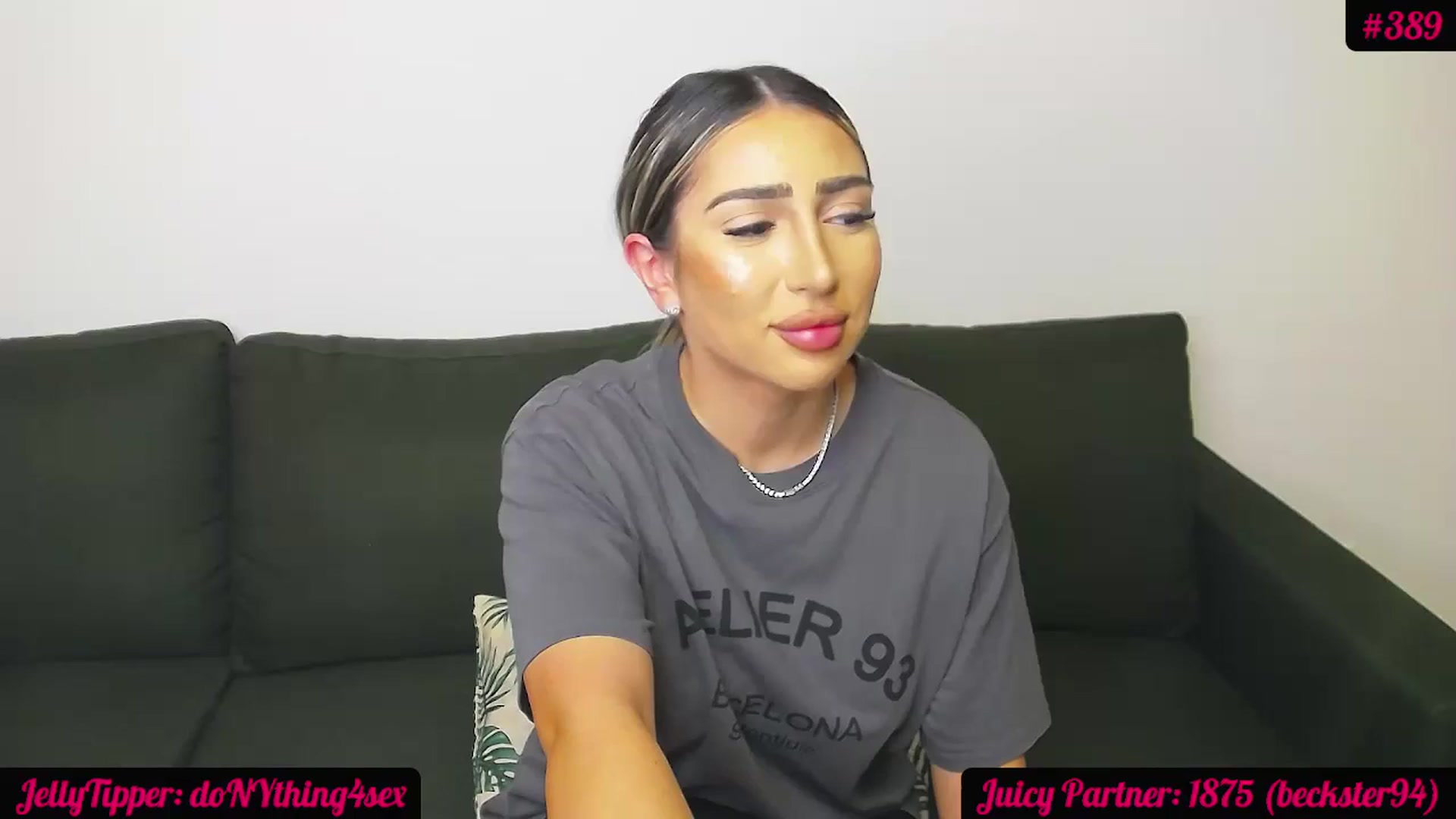 Gallery image thumbnail from JuicyJelly_'s myfreecams stream on, 05/21/2024, 19:51 image 5 of 20