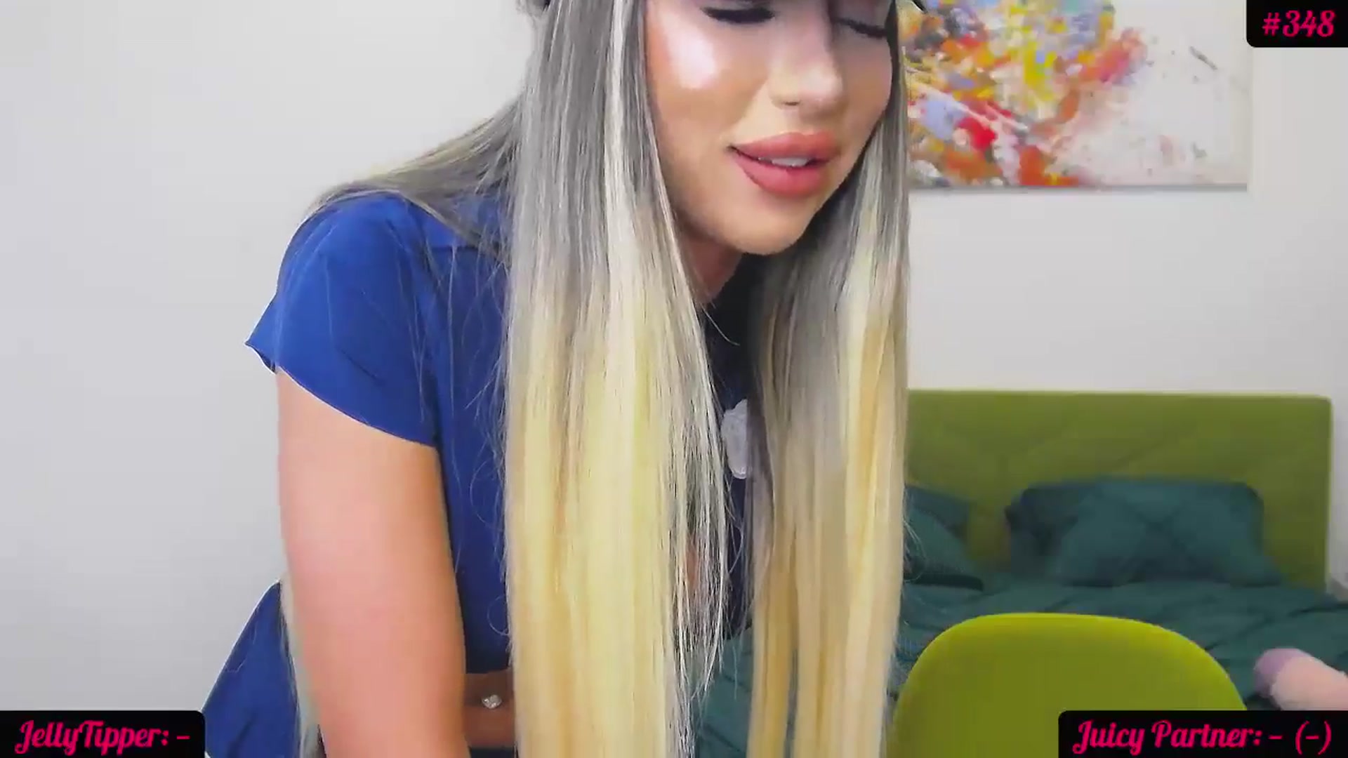 Gallery image thumbnail from JuicyJelly_'s myfreecams stream on, 05/25/2024, 15:27 image 6 of 20