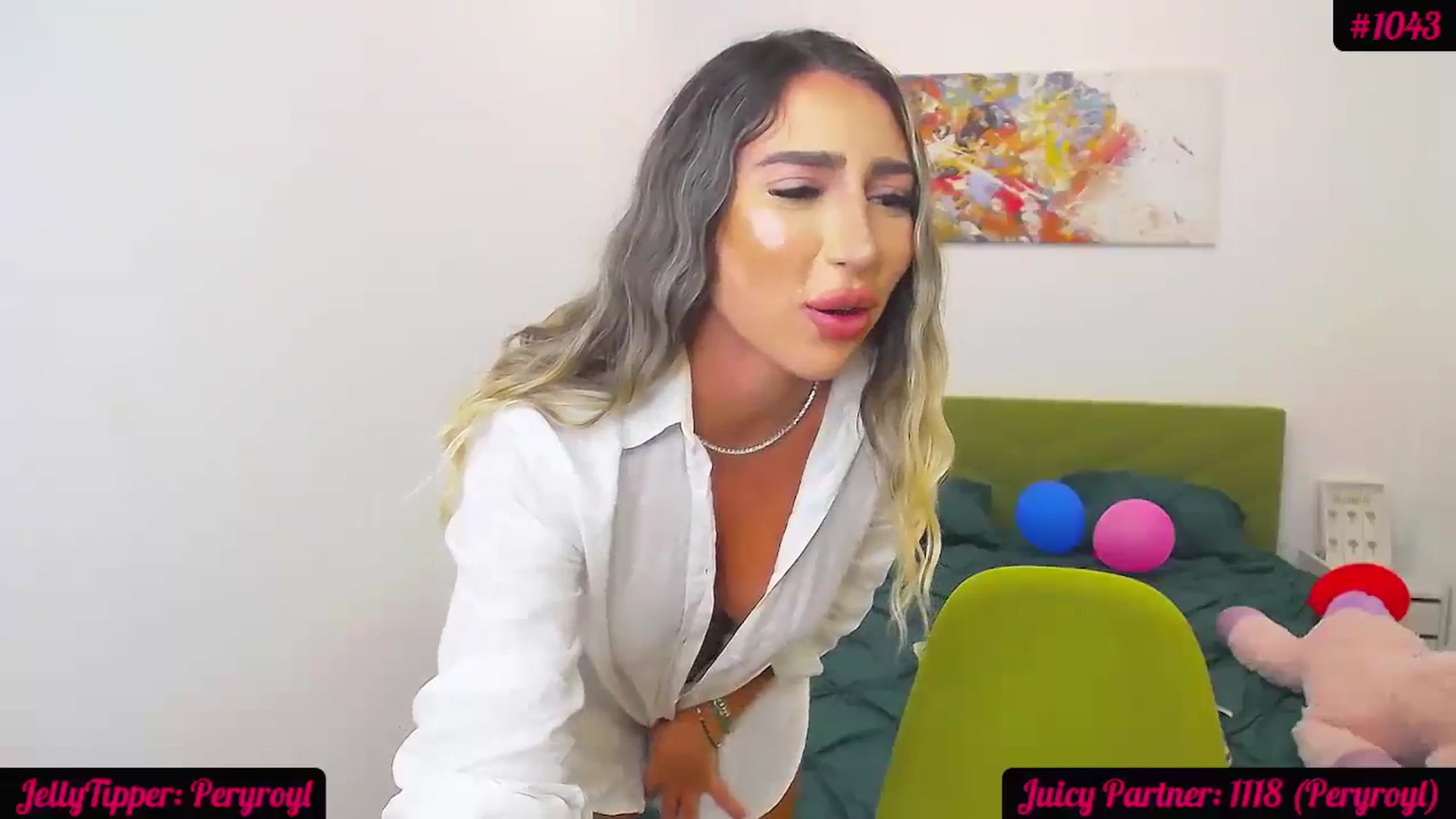 Gallery image thumbnail from JuicyJelly_'s myfreecams stream on, 06/13/2024, 18:44 image 16 of 20