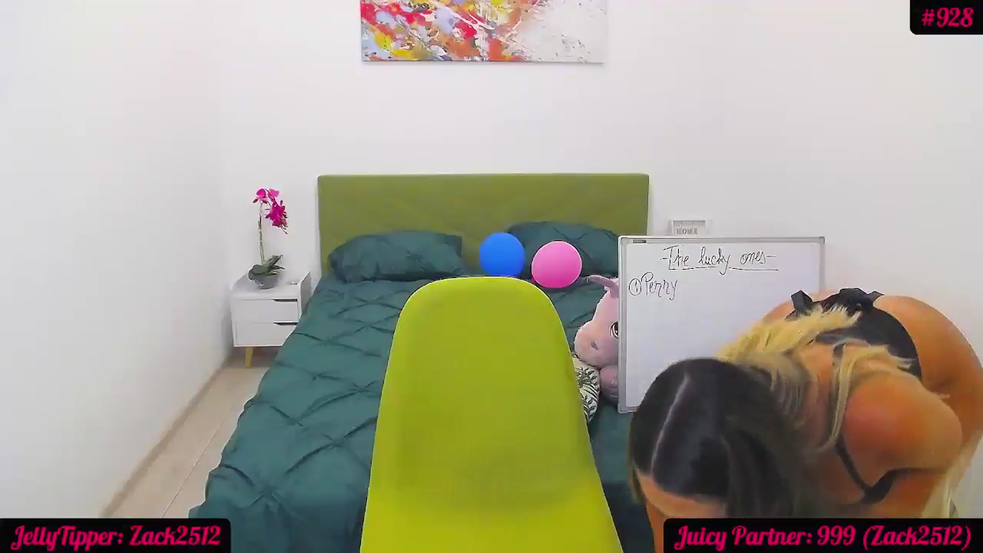 Gallery image thumbnail from JuicyJelly_'s myfreecams stream on, 06/20/2024, 15:36 image 9 of 20