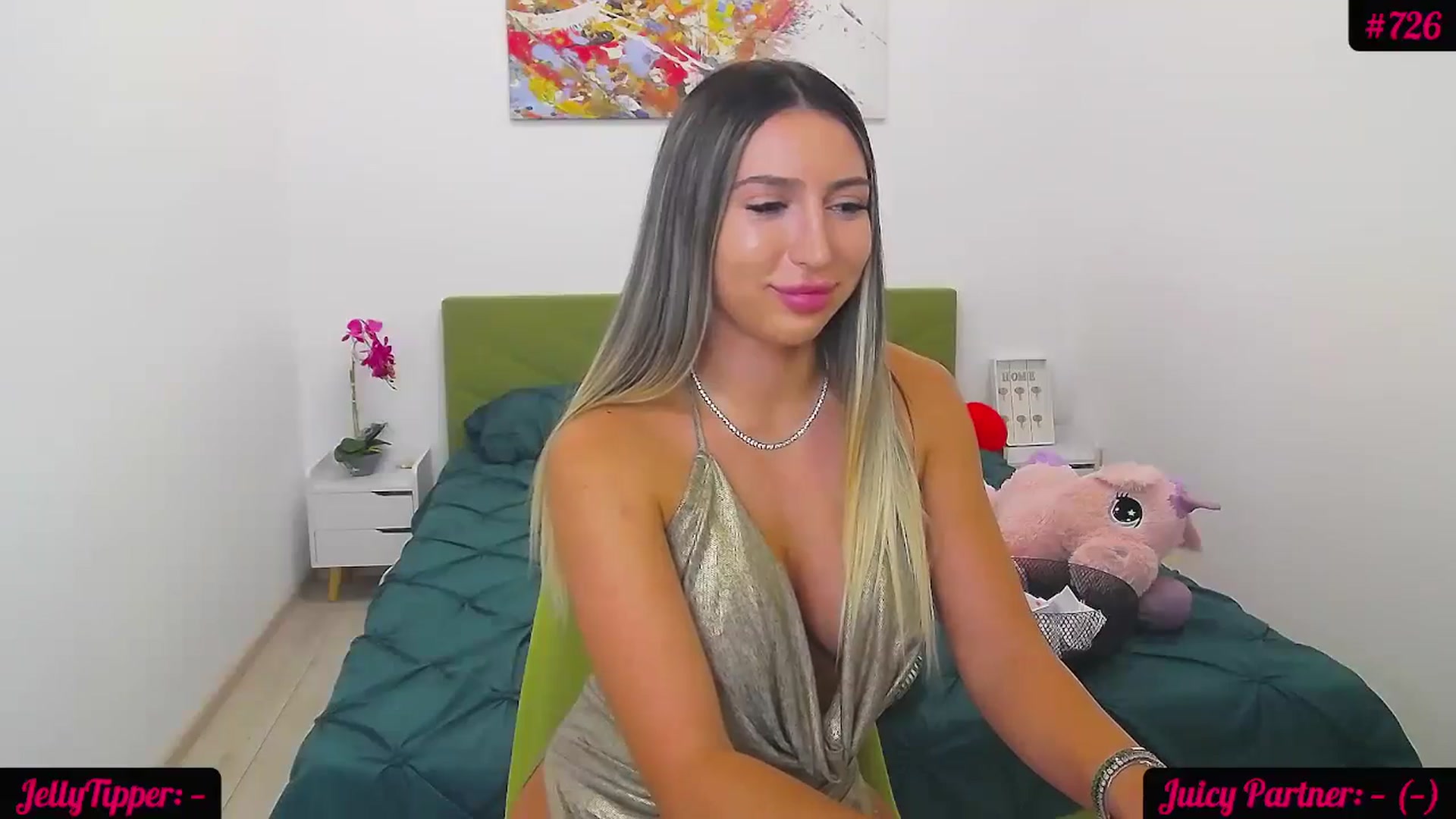 Gallery image thumbnail from JuicyJelly_'s myfreecams stream on, 06/28/2024, 17:27 image 2 of 20