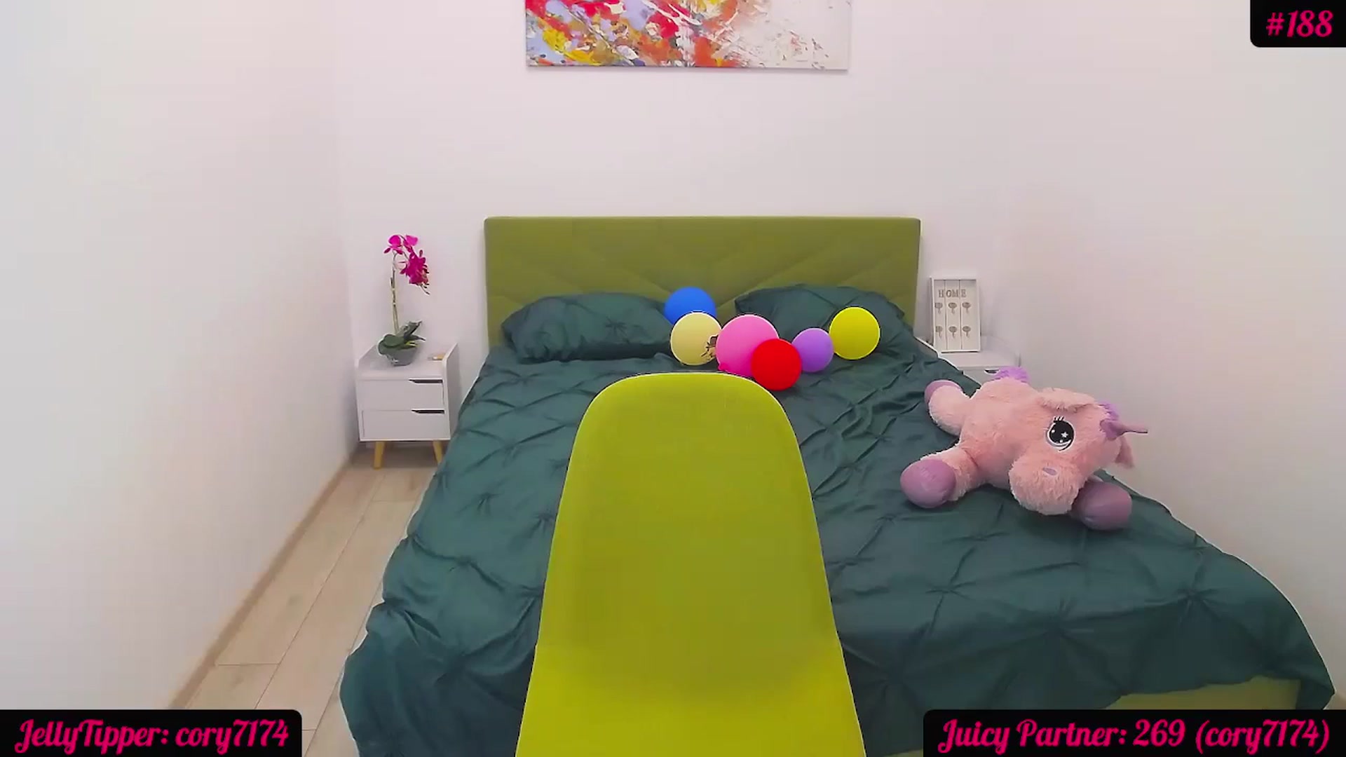 Gallery image thumbnail from JuicyJelly_'s myfreecams stream on, 07/01/2024, 18:43 image 11 of 20