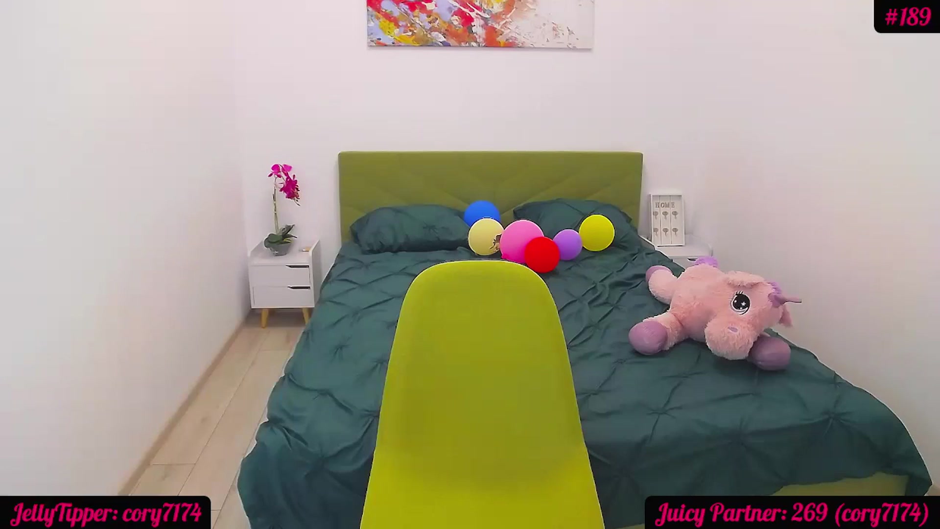 Gallery image thumbnail from JuicyJelly_'s myfreecams stream on, 07/01/2024, 18:43 image 12 of 20