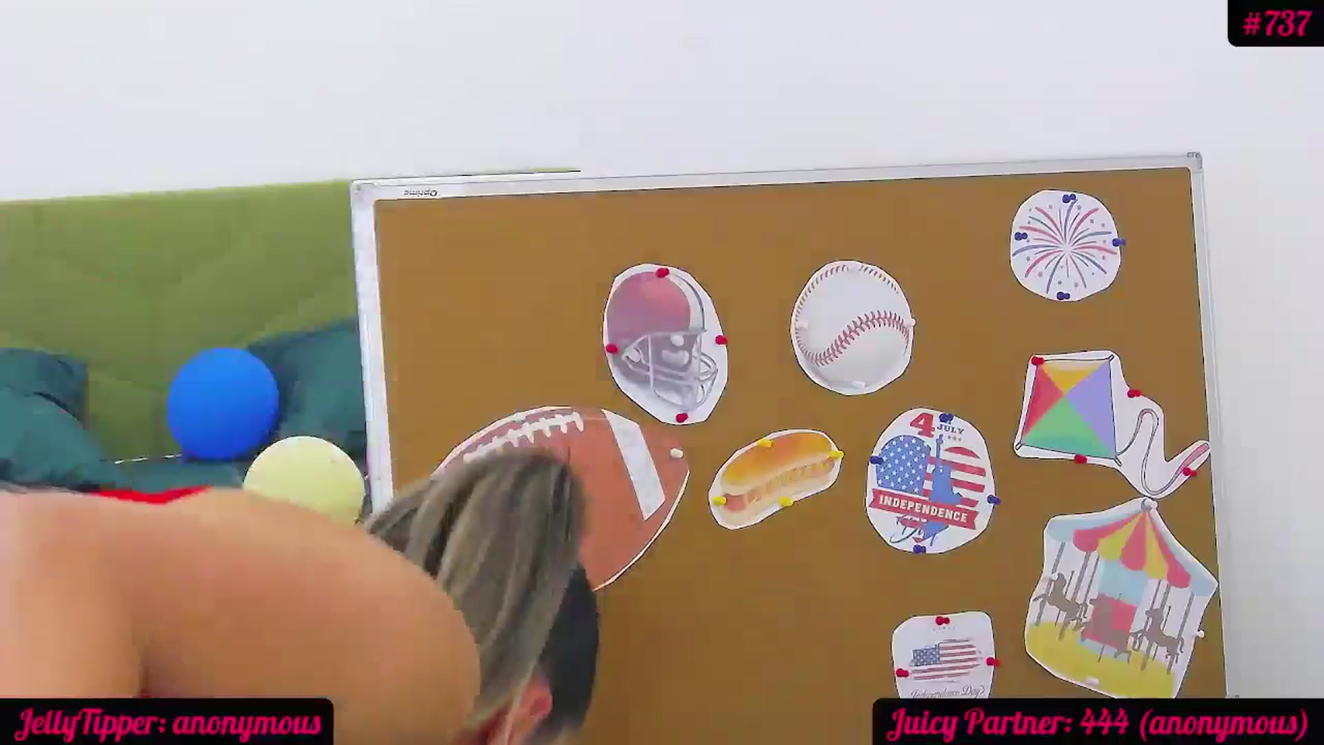 Gallery image thumbnail from JuicyJelly_'s myfreecams stream on, 07/04/2024, 18:02 image 15 of 20