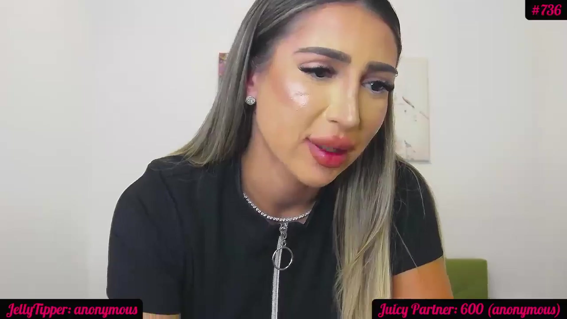 Gallery image thumbnail from JuicyJelly_'s myfreecams stream on, 07/06/2024, 17:08 image 14 of 20