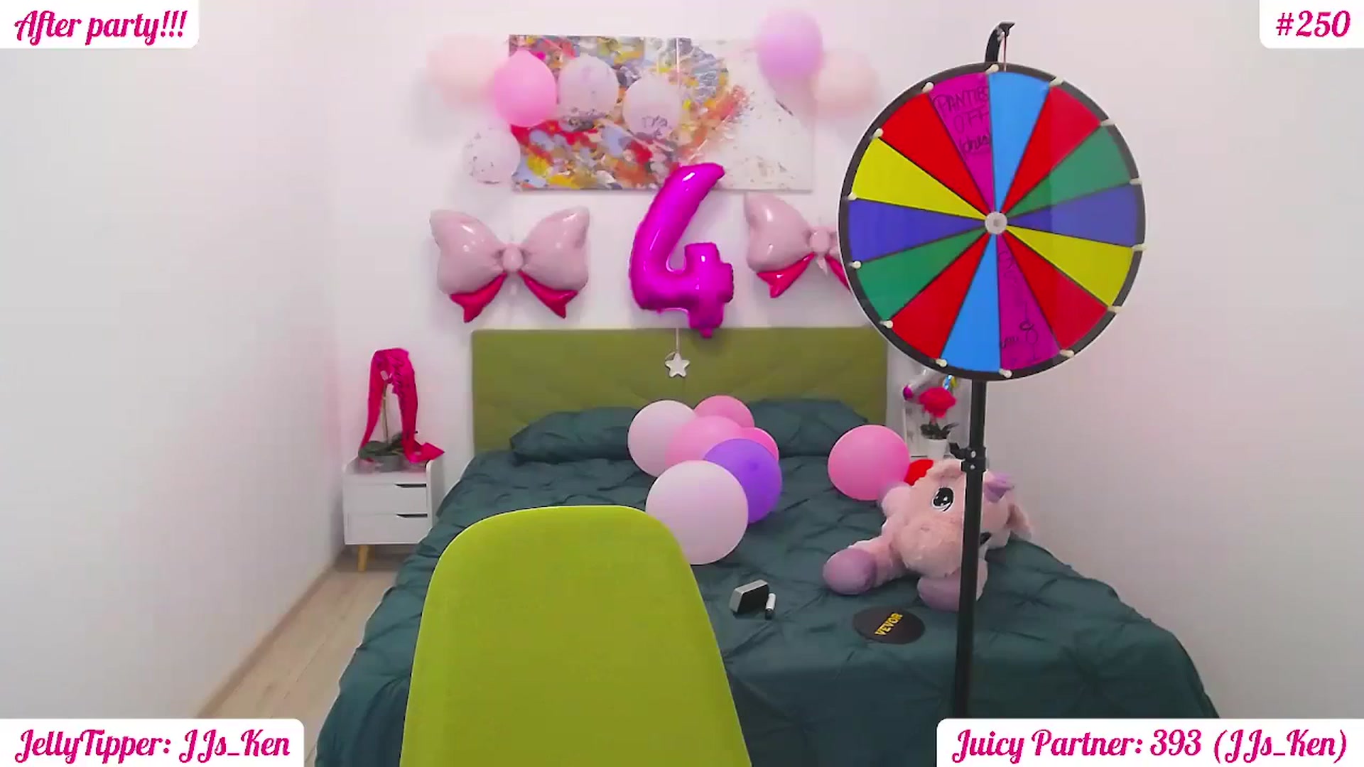 Gallery image thumbnail from JuicyJelly_'s myfreecams stream on, 07/18/2024, 16:06 image 12 of 20