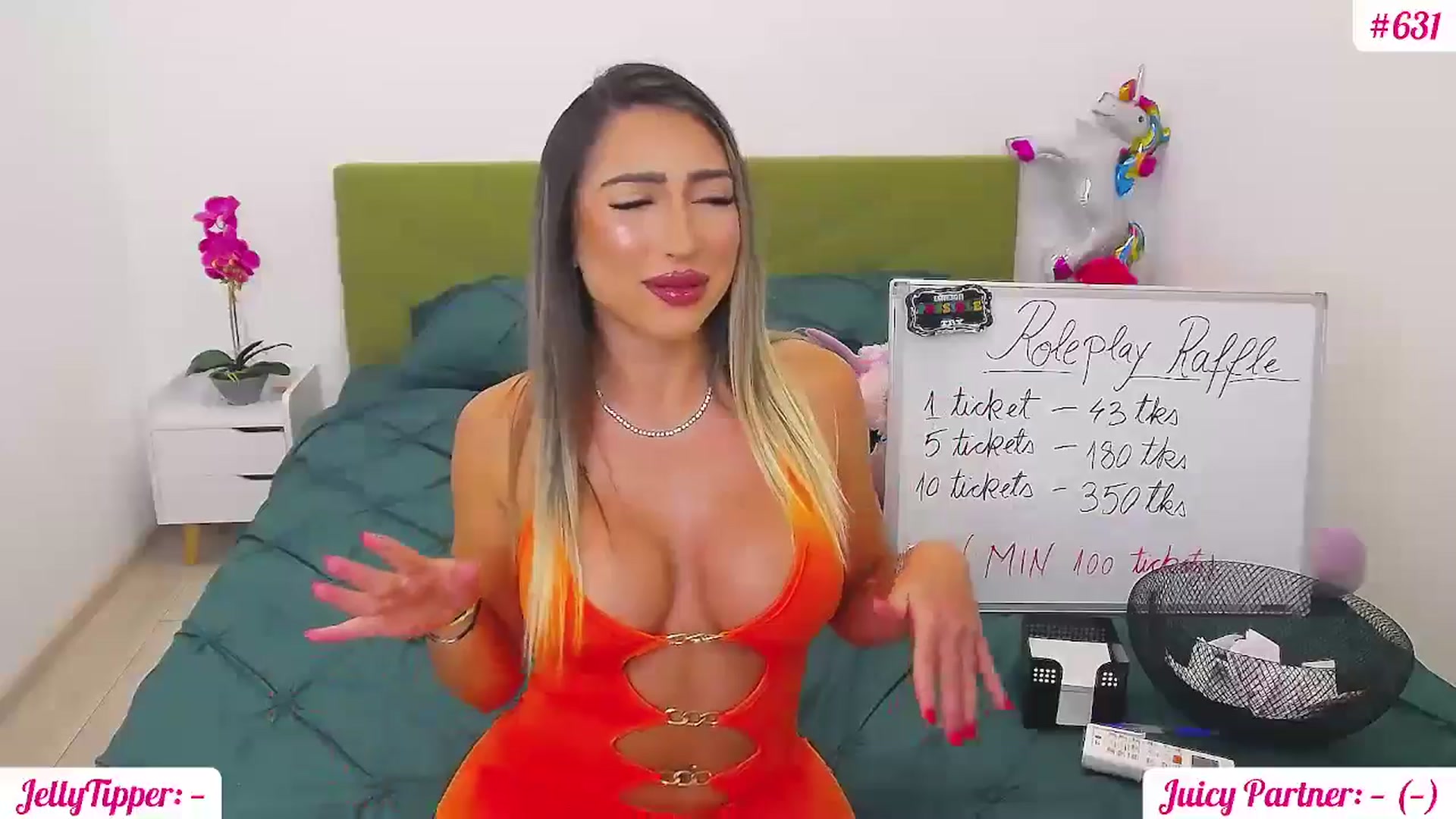 Gallery image thumbnail from JuicyJelly_'s myfreecams stream on, 08/11/2024, 15:57 image 2 of 20